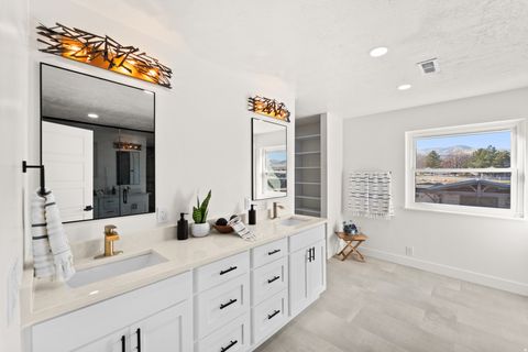 Tiny photo for 15258 S MOUNTAINSIDE DR W, Bluffdale, UT 84065 (MLS # 2127915)