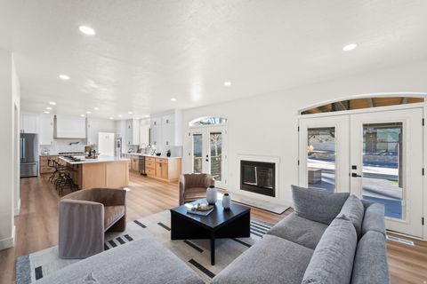 Tiny photo for 15258 S MOUNTAINSIDE DR W, Bluffdale, UT 84065 (MLS # 2127915)