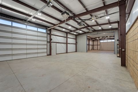 Tiny photo for 15258 S MOUNTAINSIDE DR W, Bluffdale, UT 84065 (MLS # 2127915)