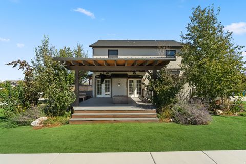 Tiny photo for 15258 S MOUNTAINSIDE DR W, Bluffdale, UT 84065 (MLS # 2127915)