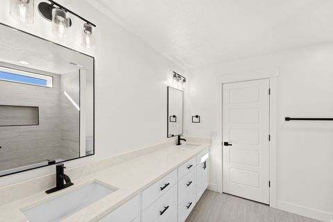 Tiny photo for 15258 S MOUNTAINSIDE DR W, Bluffdale, UT 84065 (MLS # 2127915)