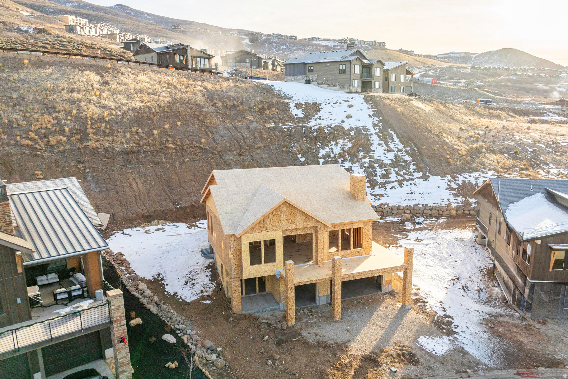 LAKEVIEW ESTATES - Residential