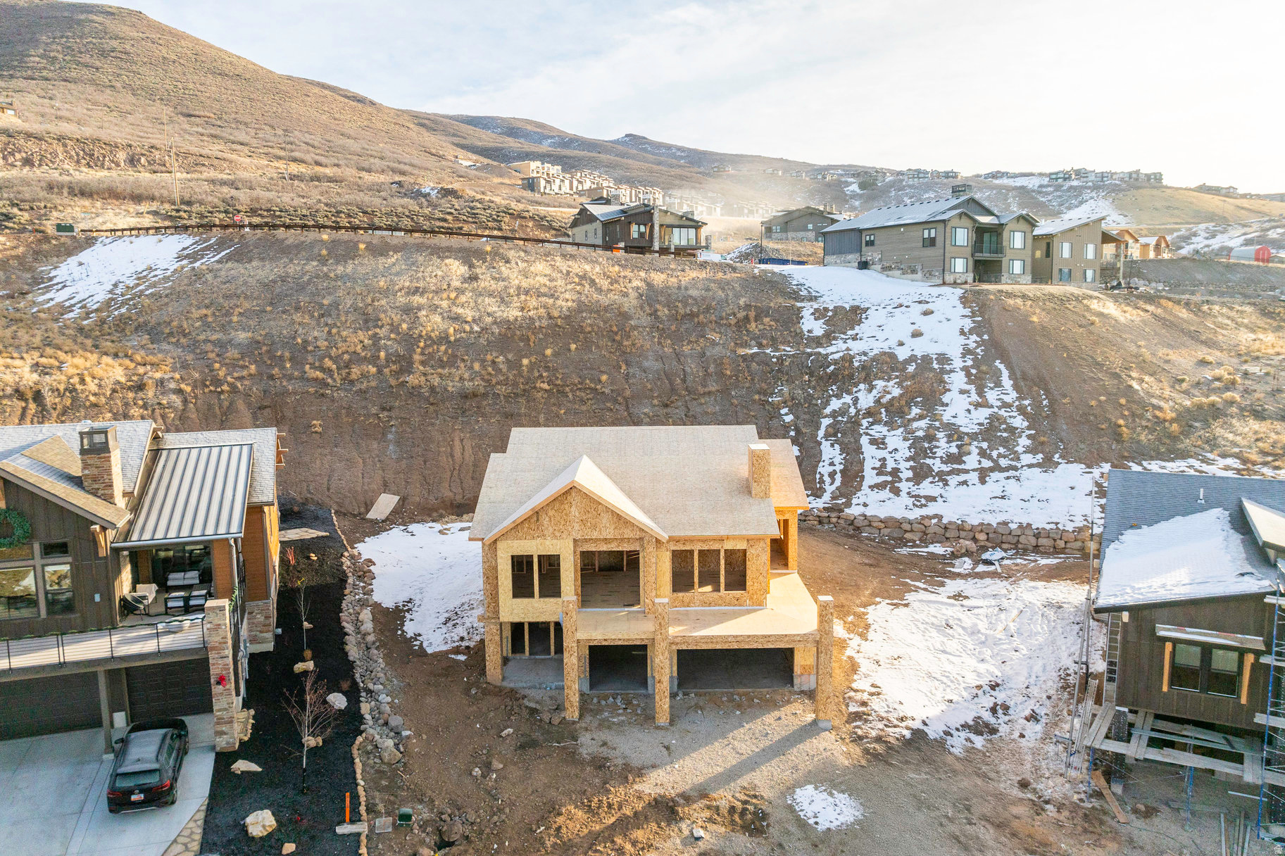 LAKEVIEW ESTATES - Residential