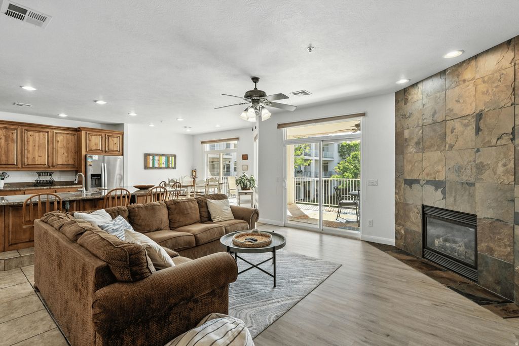 Photo of 1845 W CANYON VIEW DR #1806, Saint George, UT 84770 (MLS # 2136009)