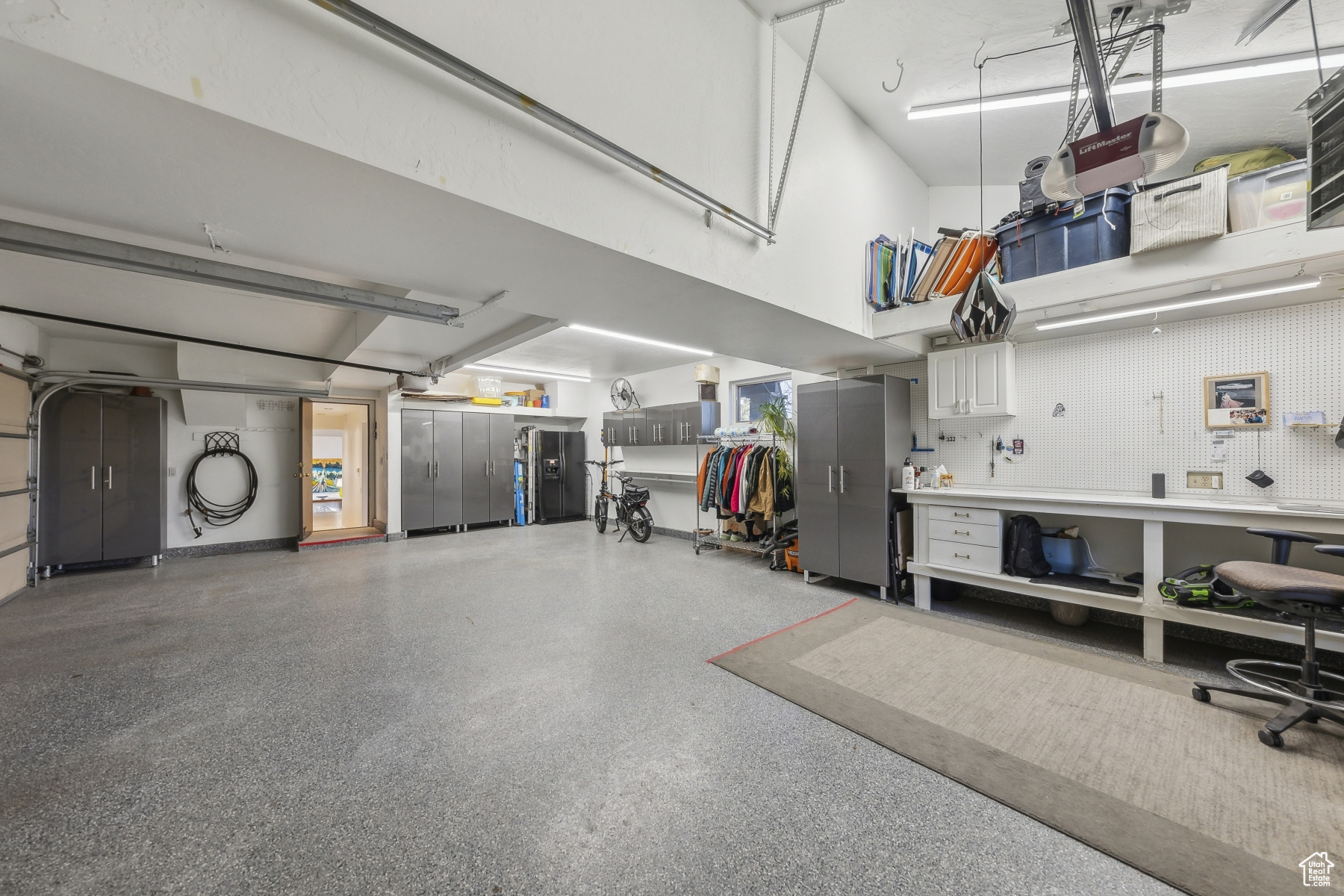 Park City, Utah 84060, United States, 5 Bedrooms Bedrooms, ,4 BathroomsBathrooms,Residential,Active,113921