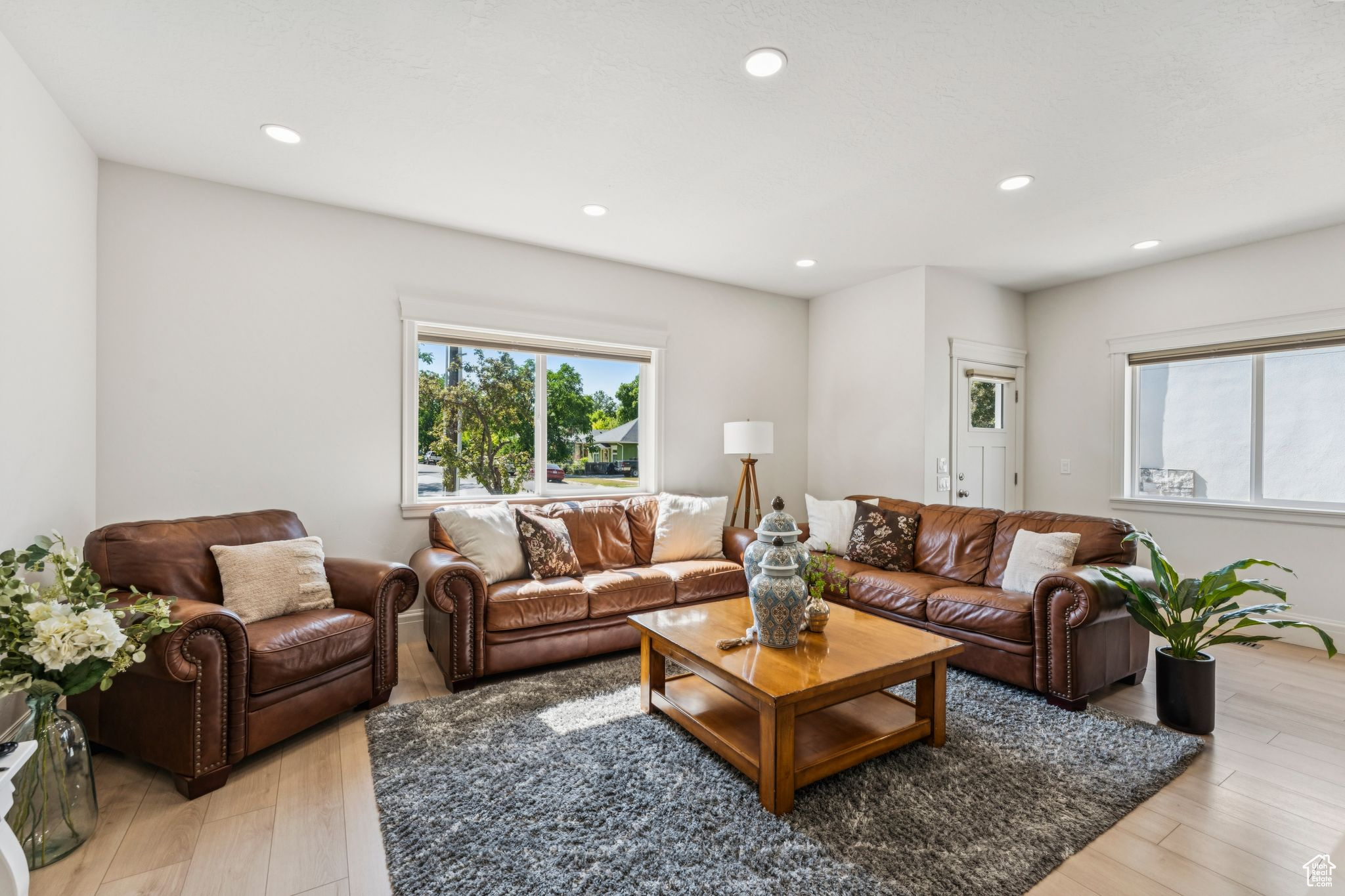 DEL CORONADO - Residential