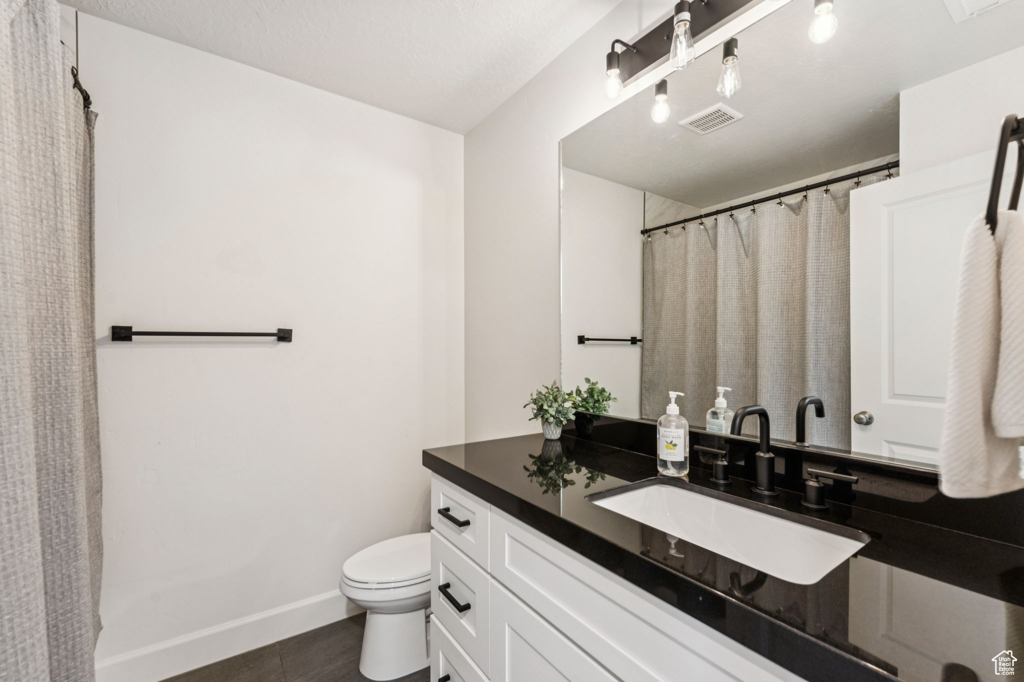 DEL CORONADO - Residential