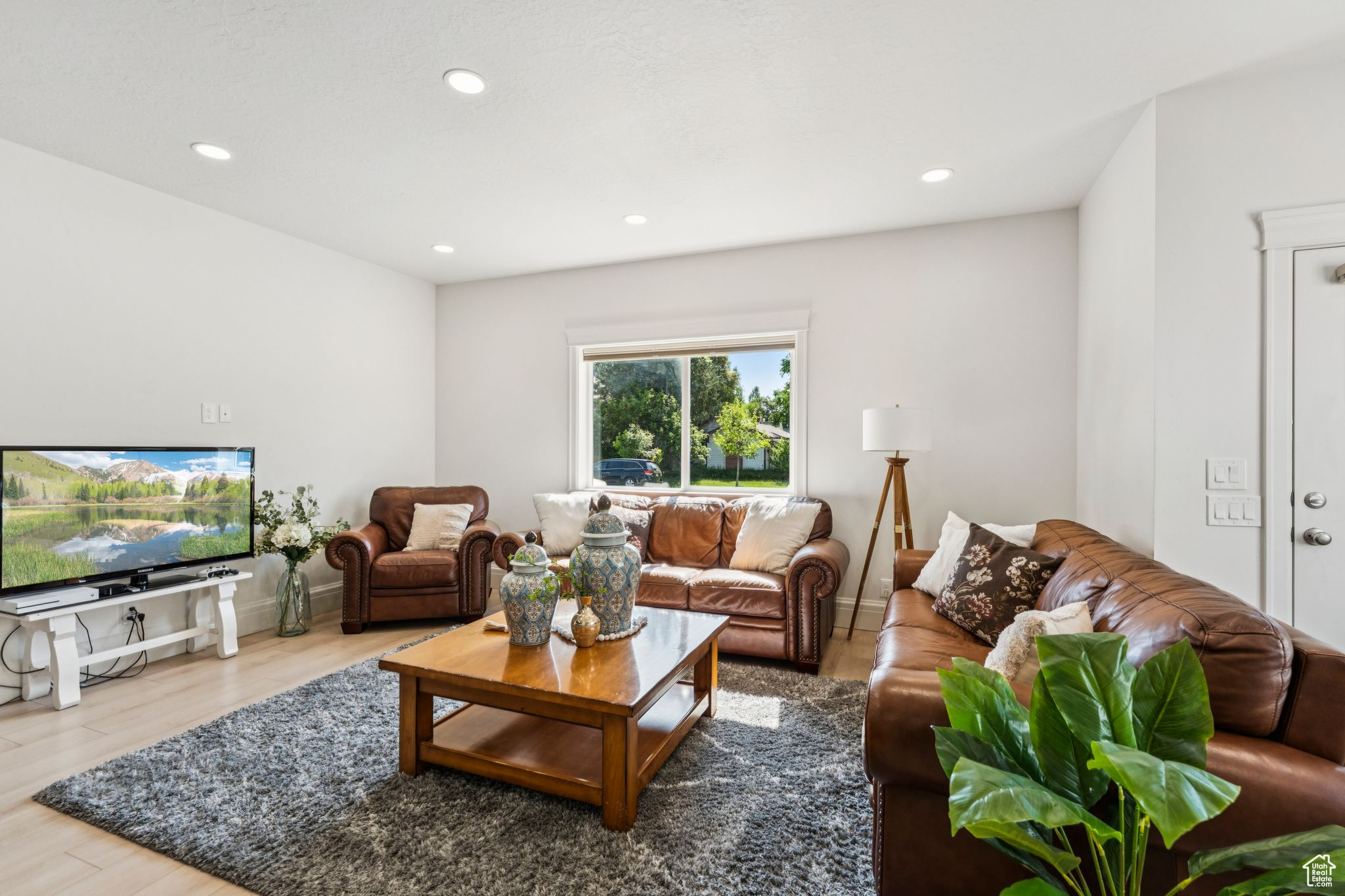 DEL CORONADO - Residential