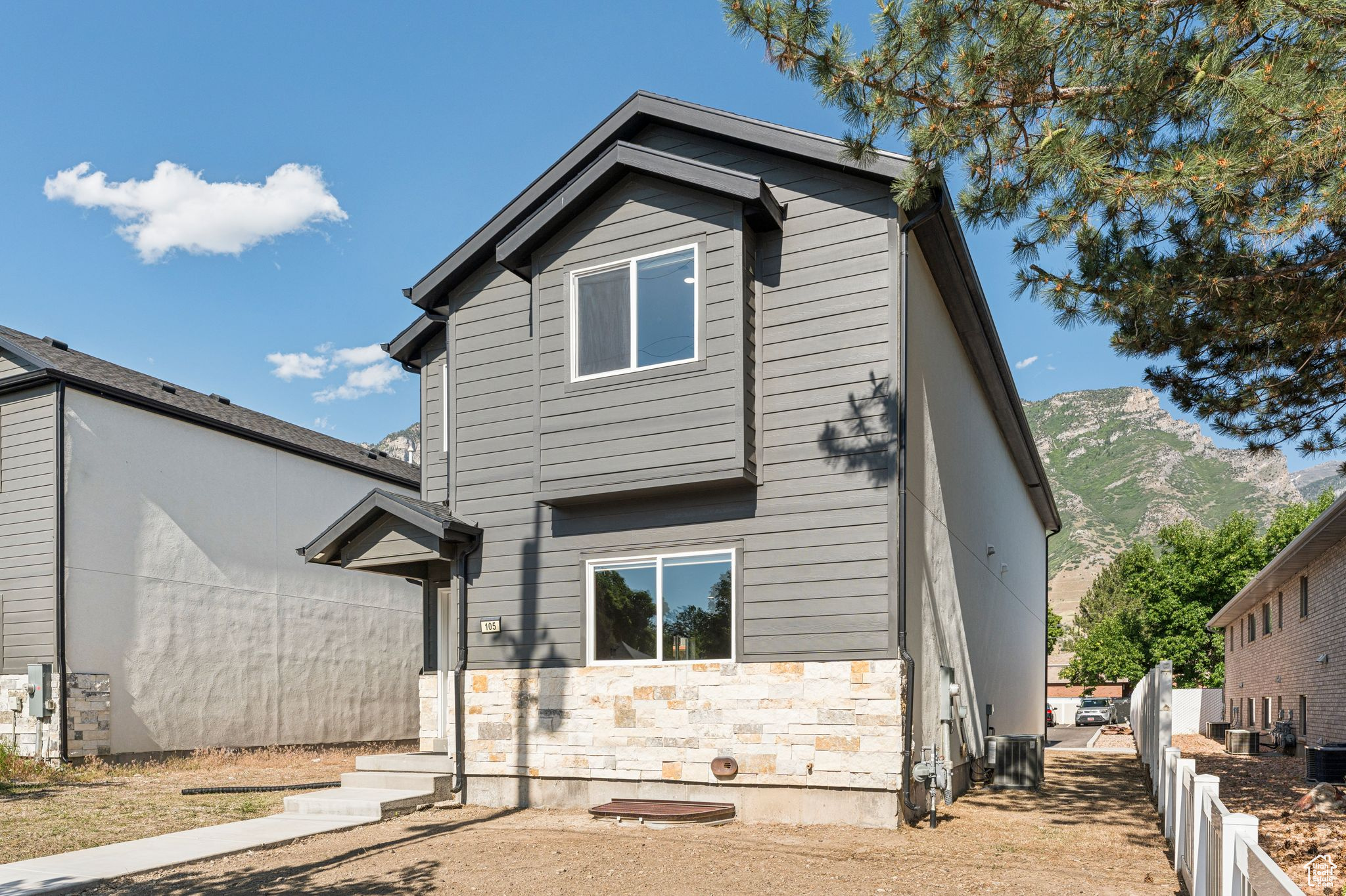 DEL CORONADO - Residential