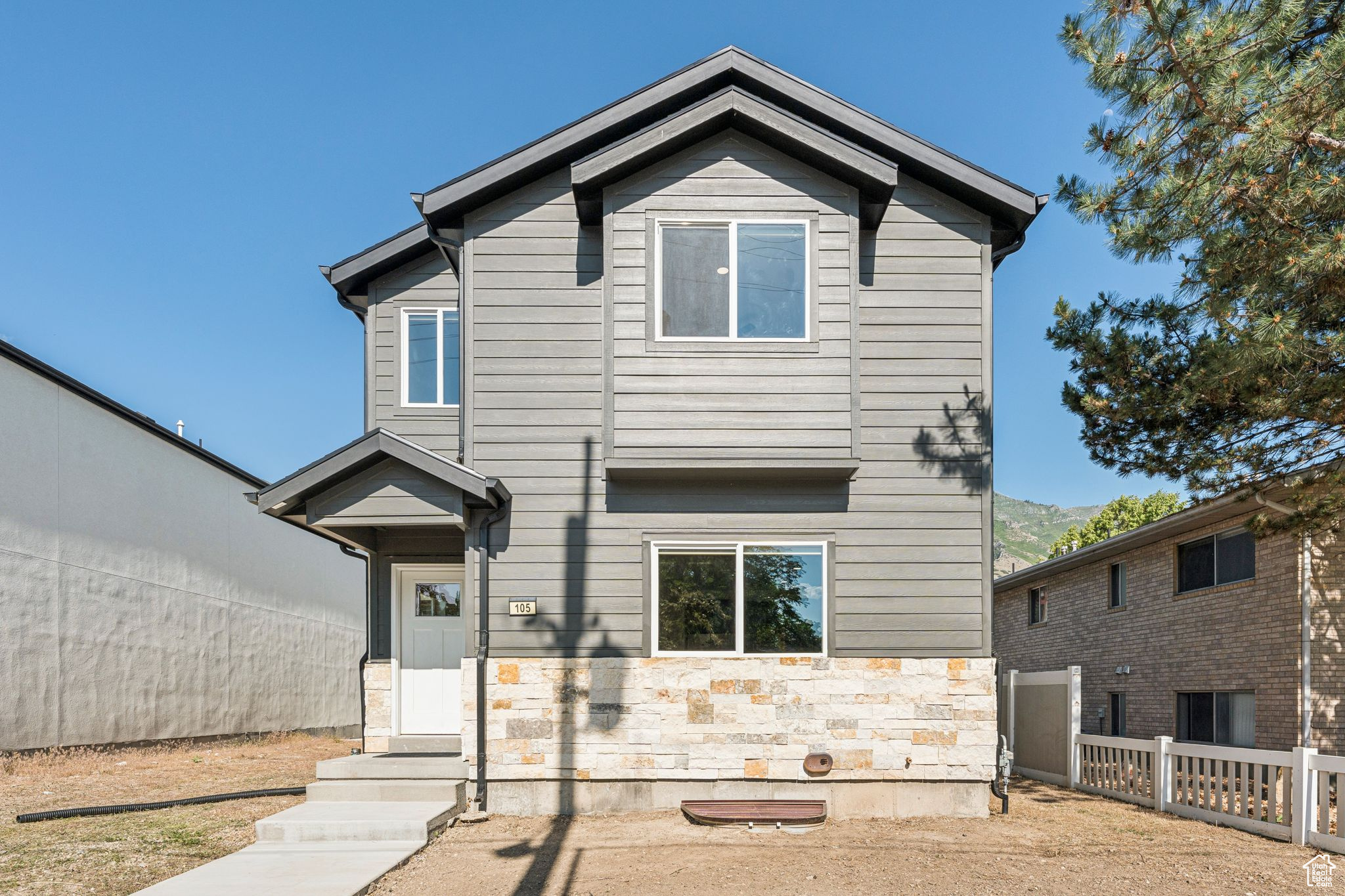 DEL CORONADO - Residential