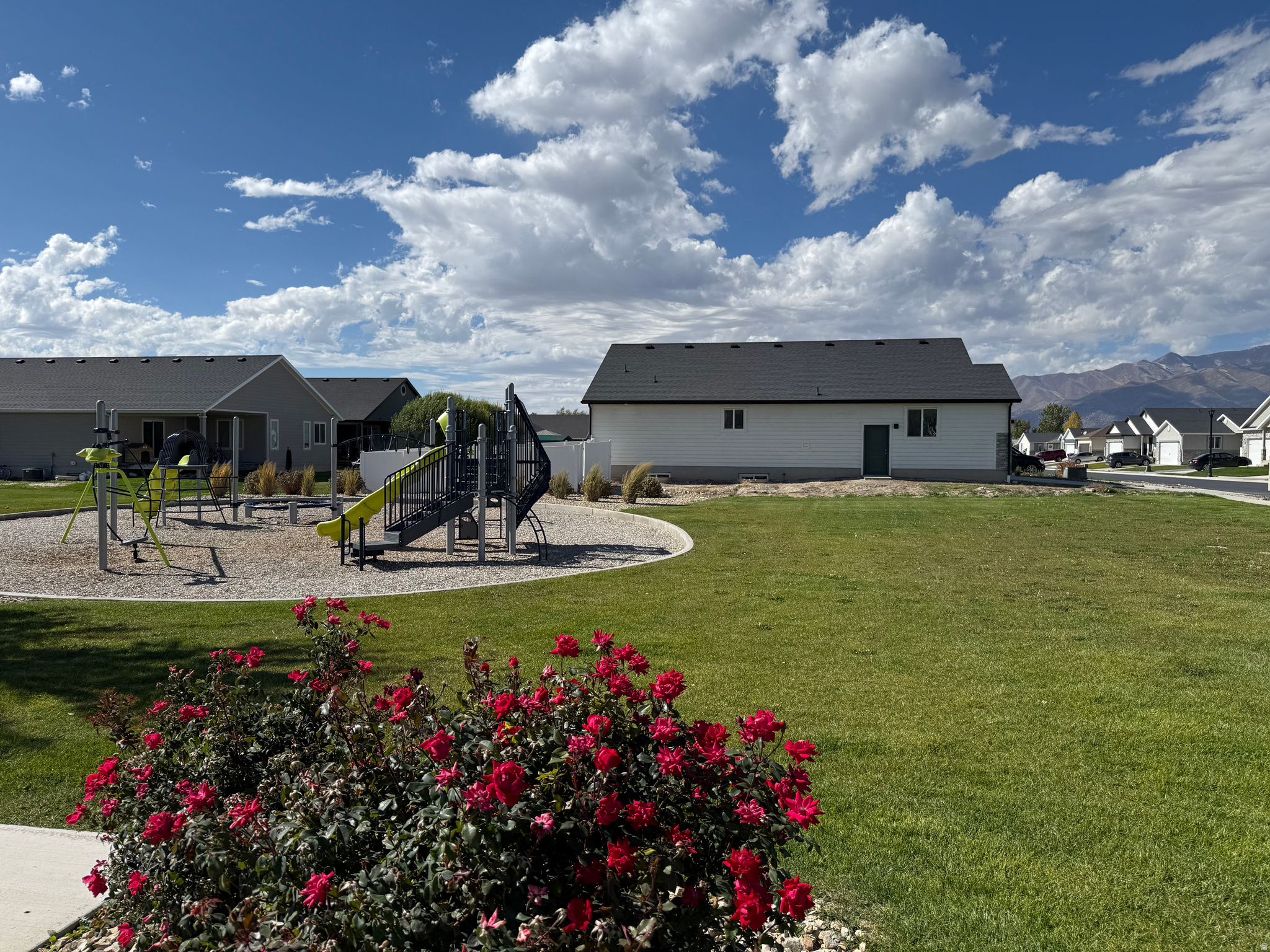 EAGLE POINT - Residential