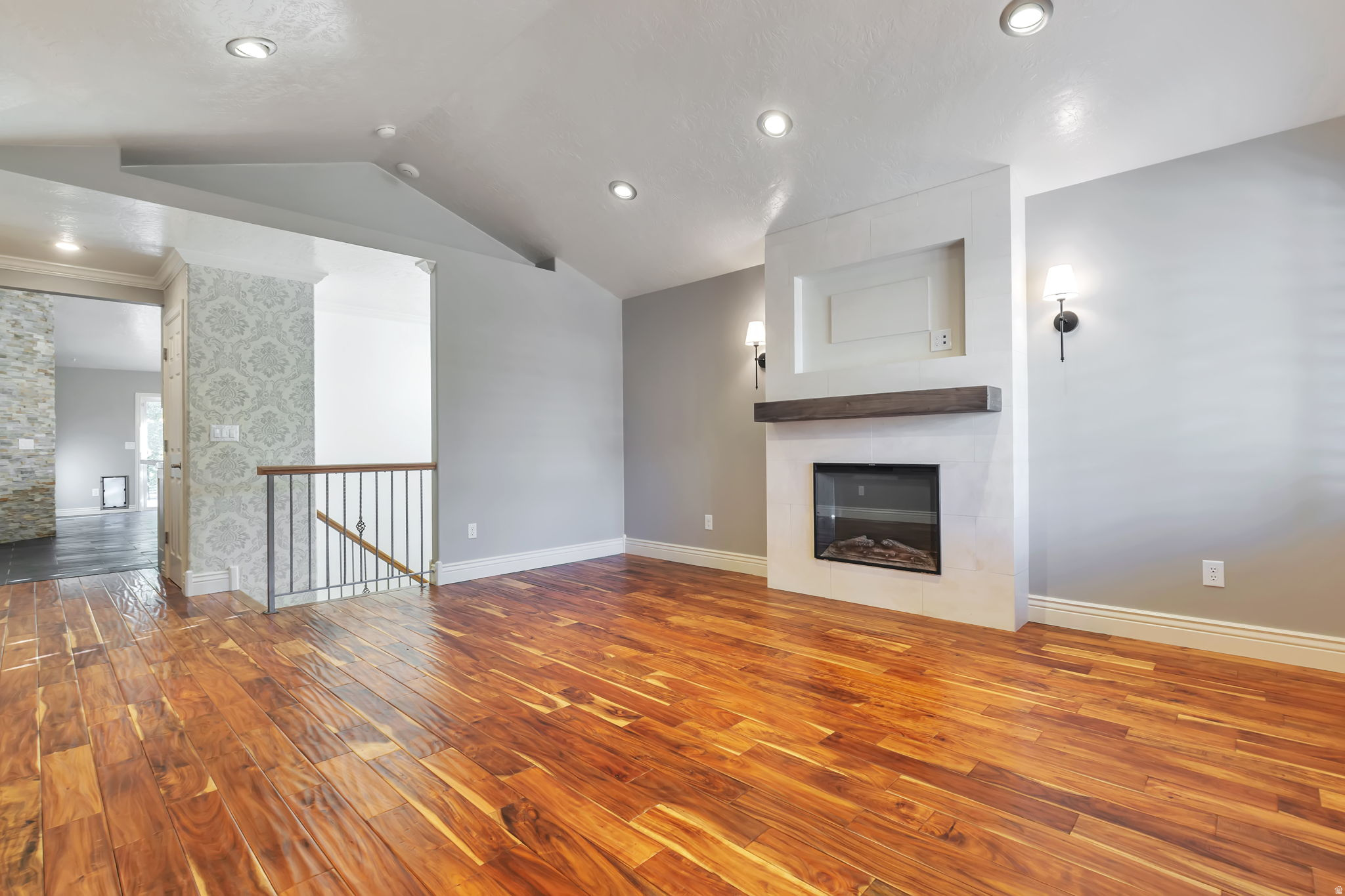 BLOOMFIELD FARMS PHASE 1 - Residential