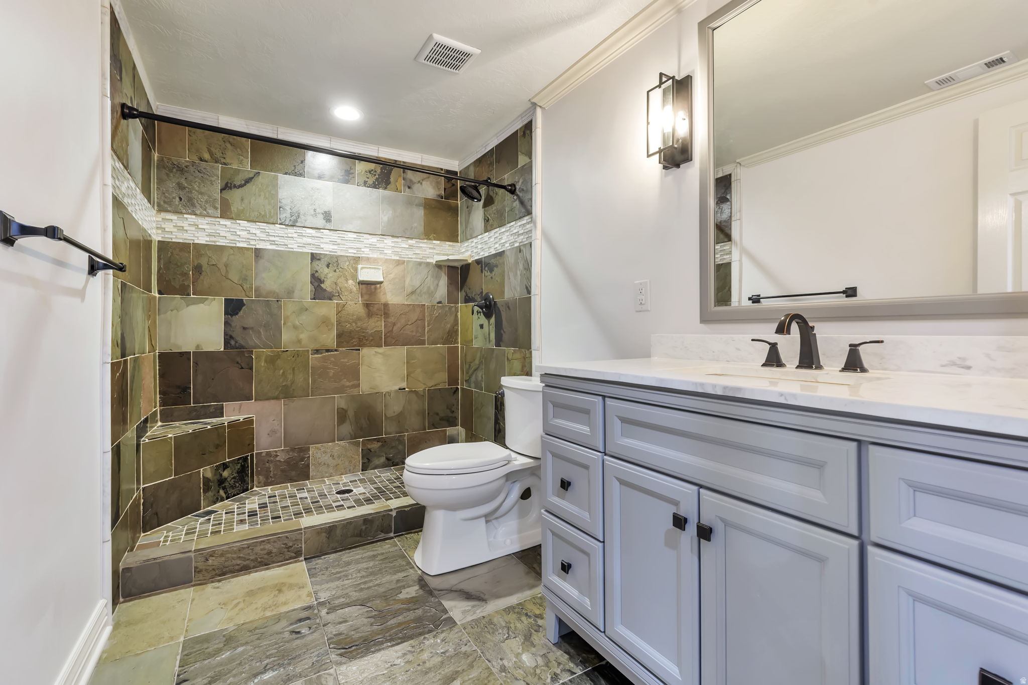 BLOOMFIELD FARMS PHASE 1 - Residential