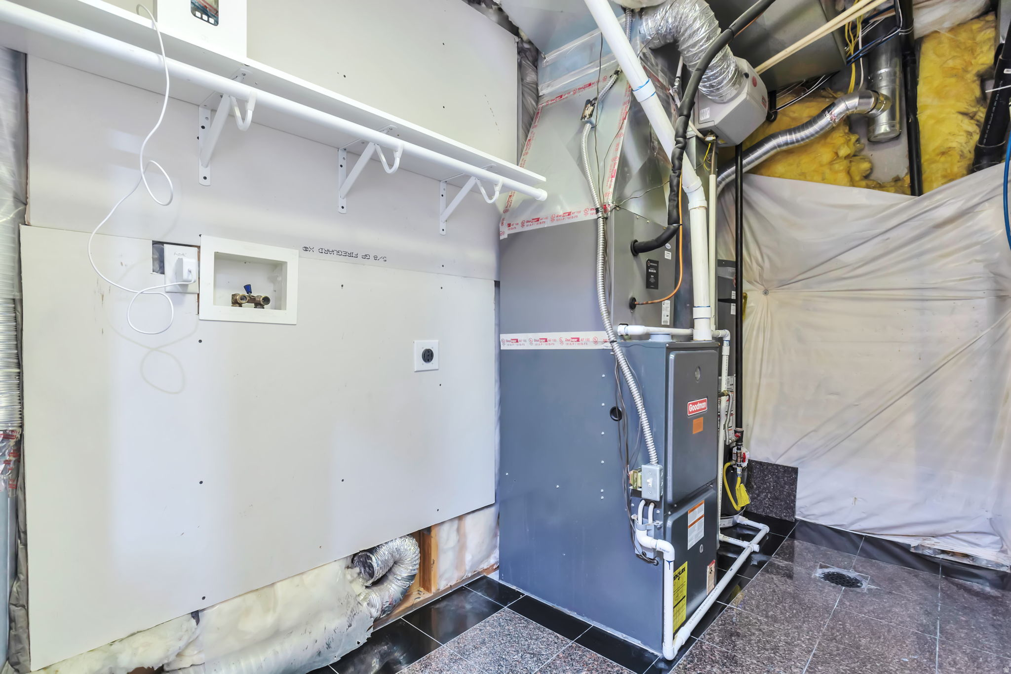 BLOOMFIELD FARMS PHASE 1 - Residential