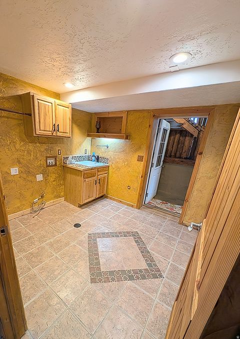 Tiny photo for 1515 E GENTILE ST, Layton, UT 84040 (MLS # 2144102)