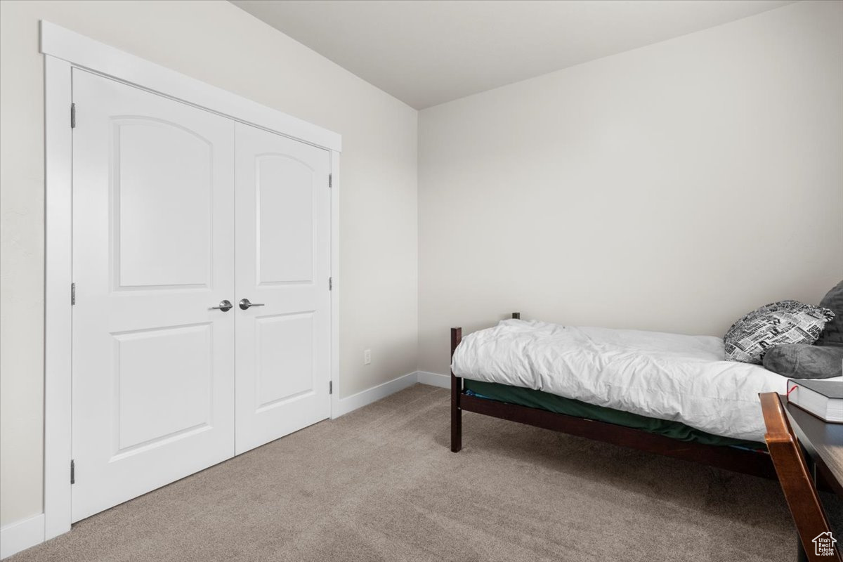 EPHRAIM CROSSING - Residential