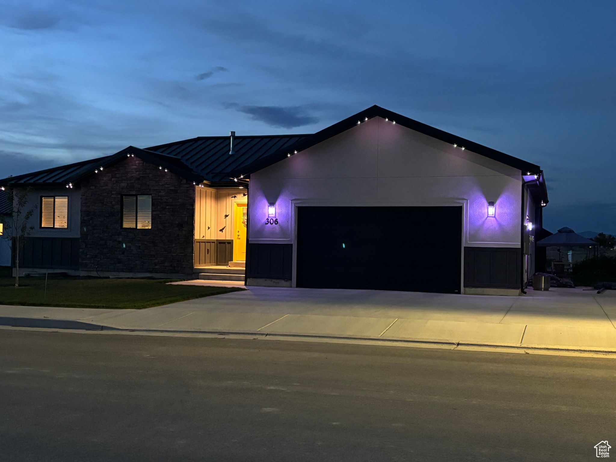 EPHRAIM CROSSING - Residential