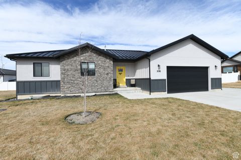 MLS: 2070927