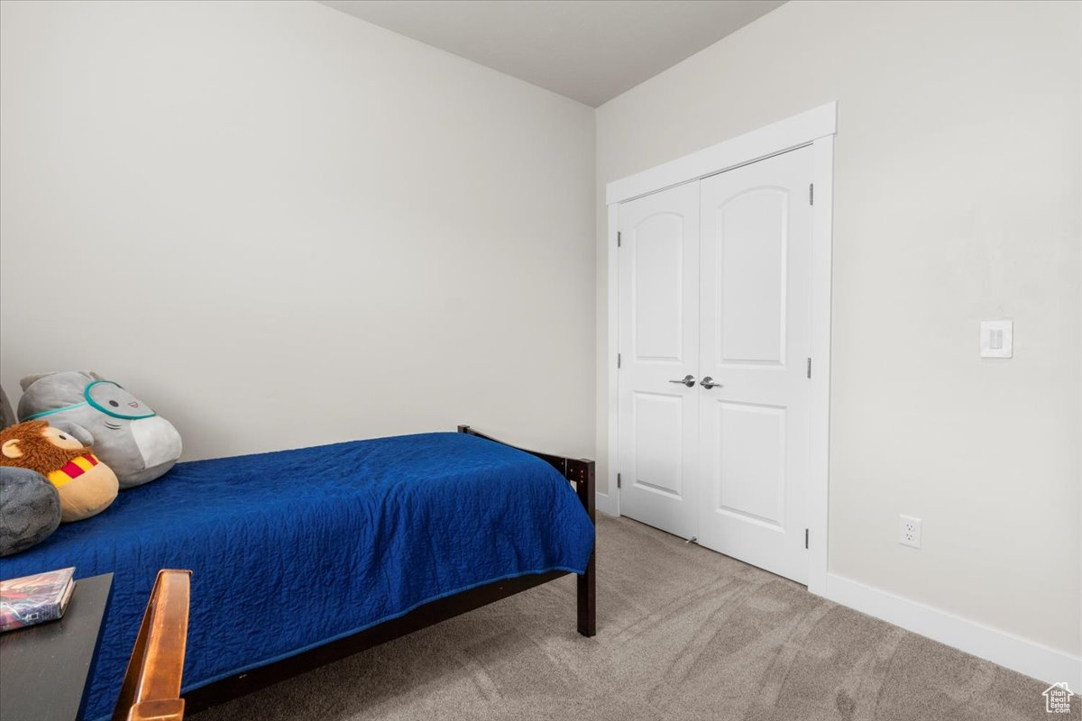 EPHRAIM CROSSING - Residential