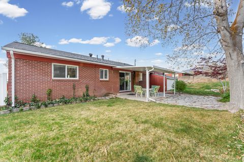 Tiny photo for 1885 SPRING CREEK DR, Bountiful, UT 84010 (MLS # 2147557)