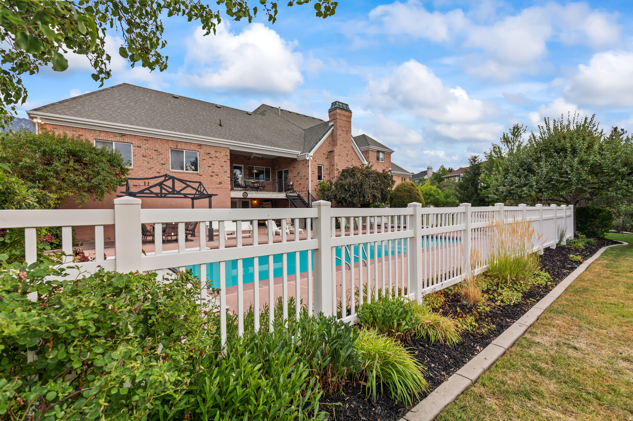 COBBLE COVE - Residential