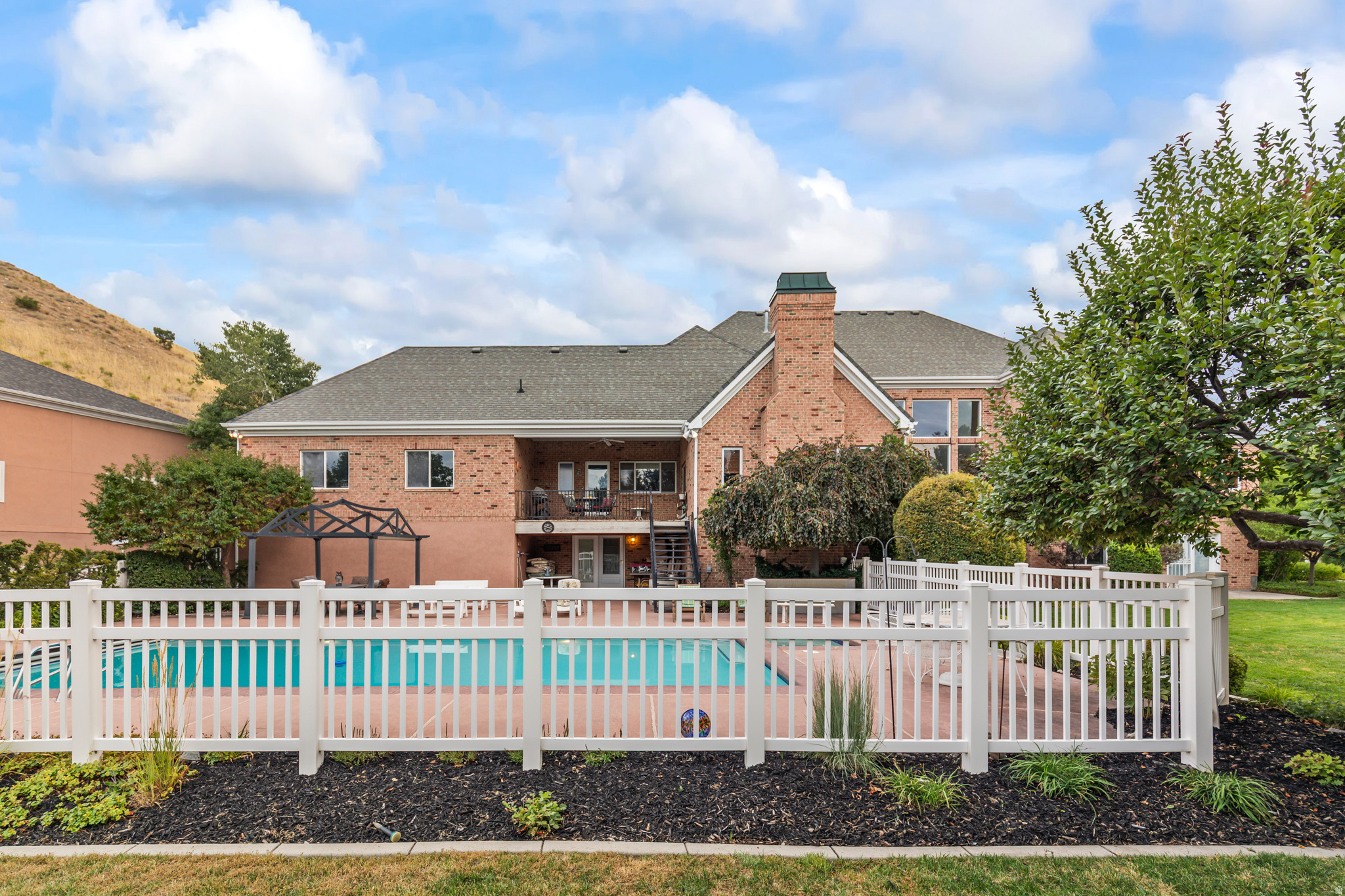 COBBLE COVE - Residential