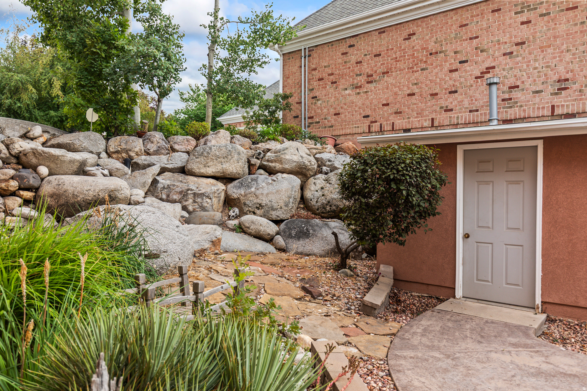 COBBLE COVE - Residential