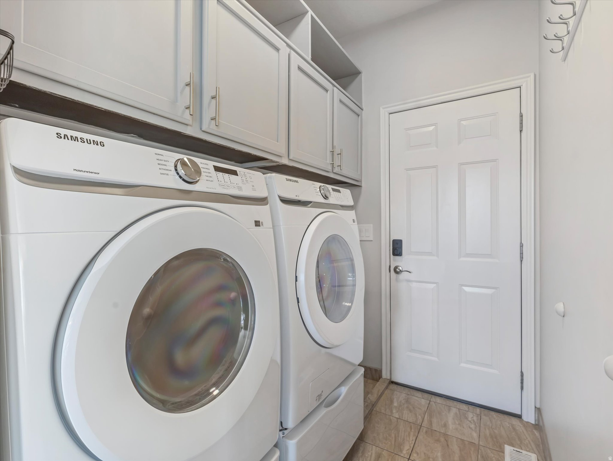 SUNCREST - Residential