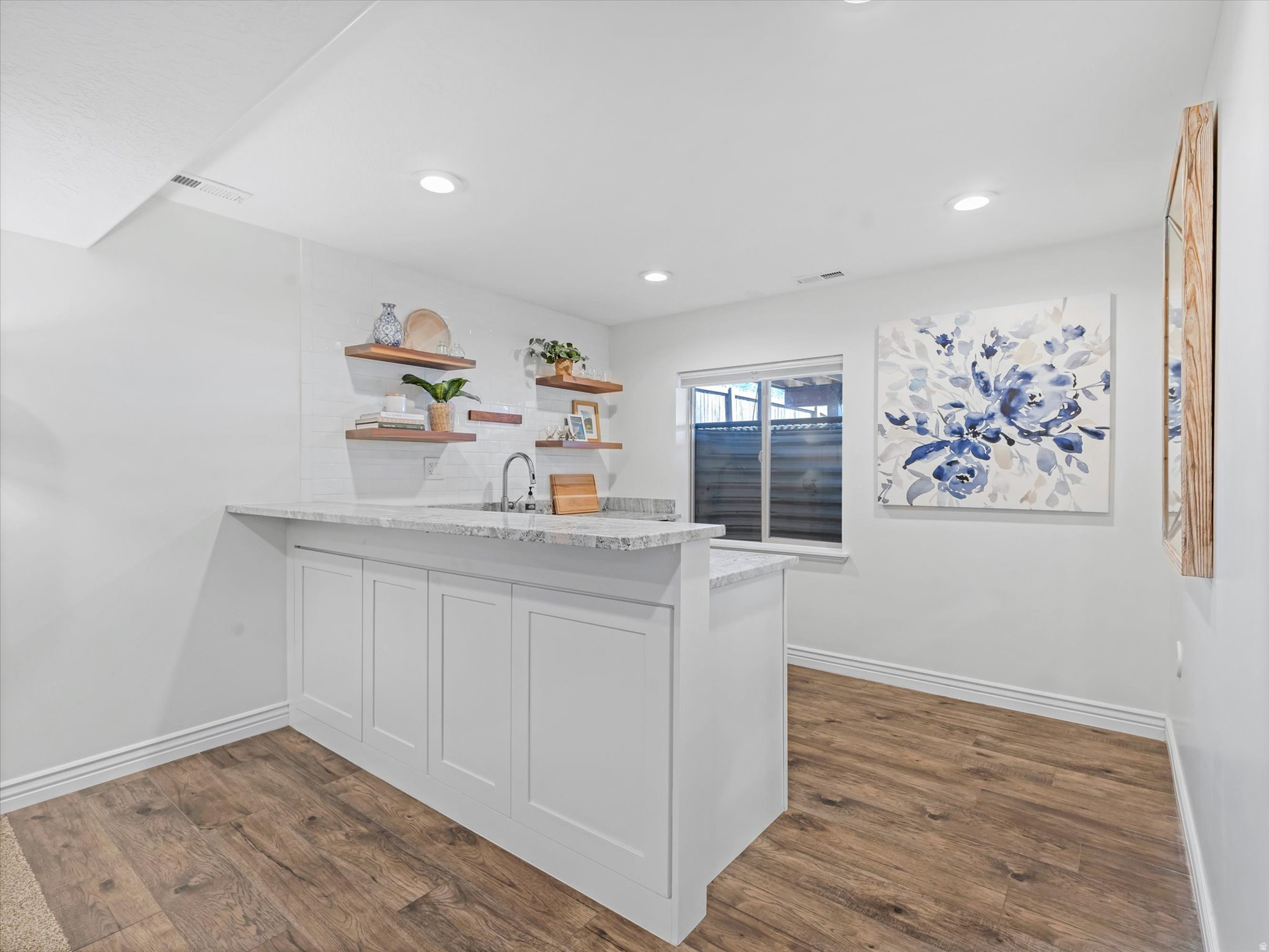 SUNCREST - Residential