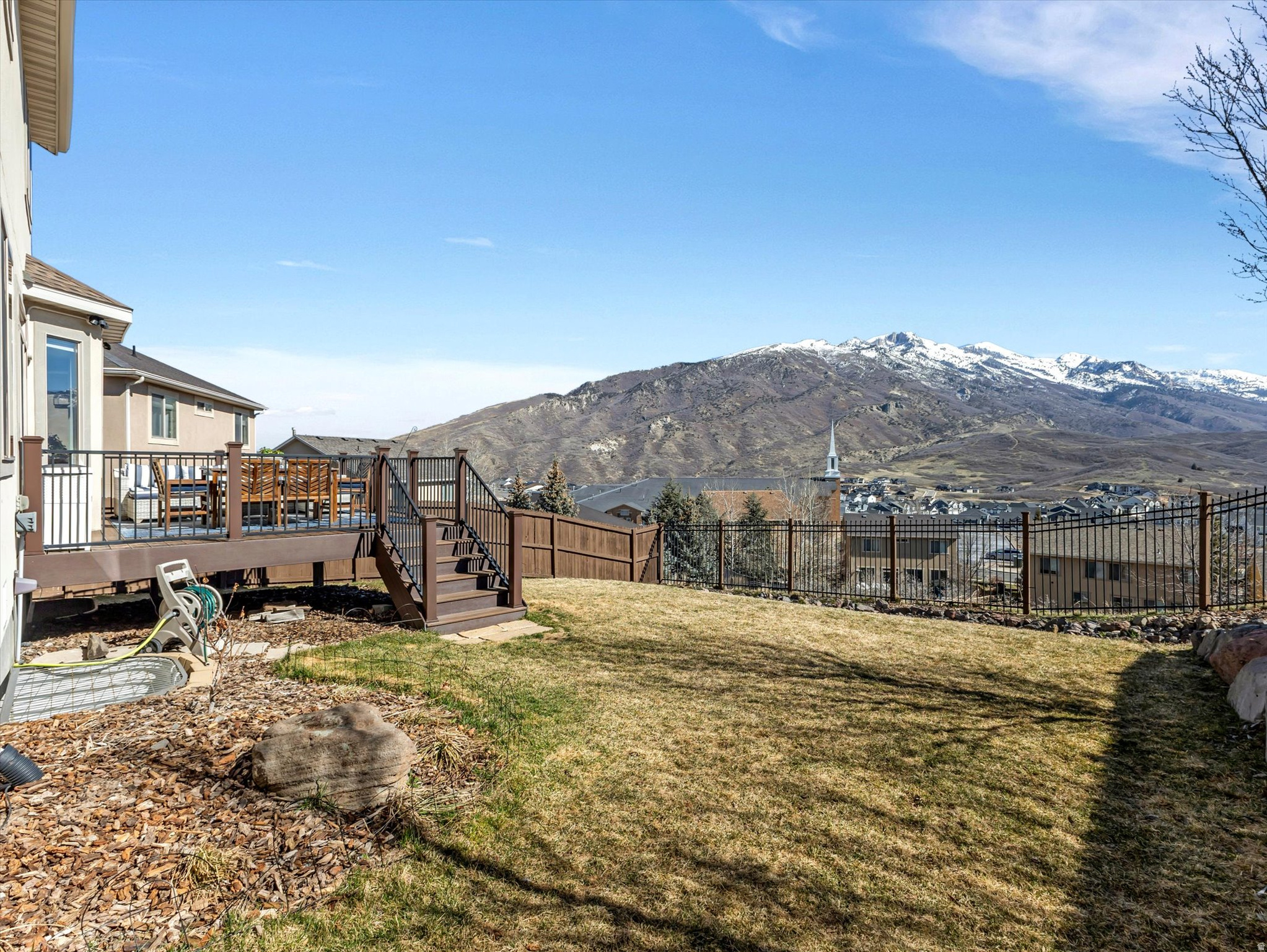 SUNCREST - Residential