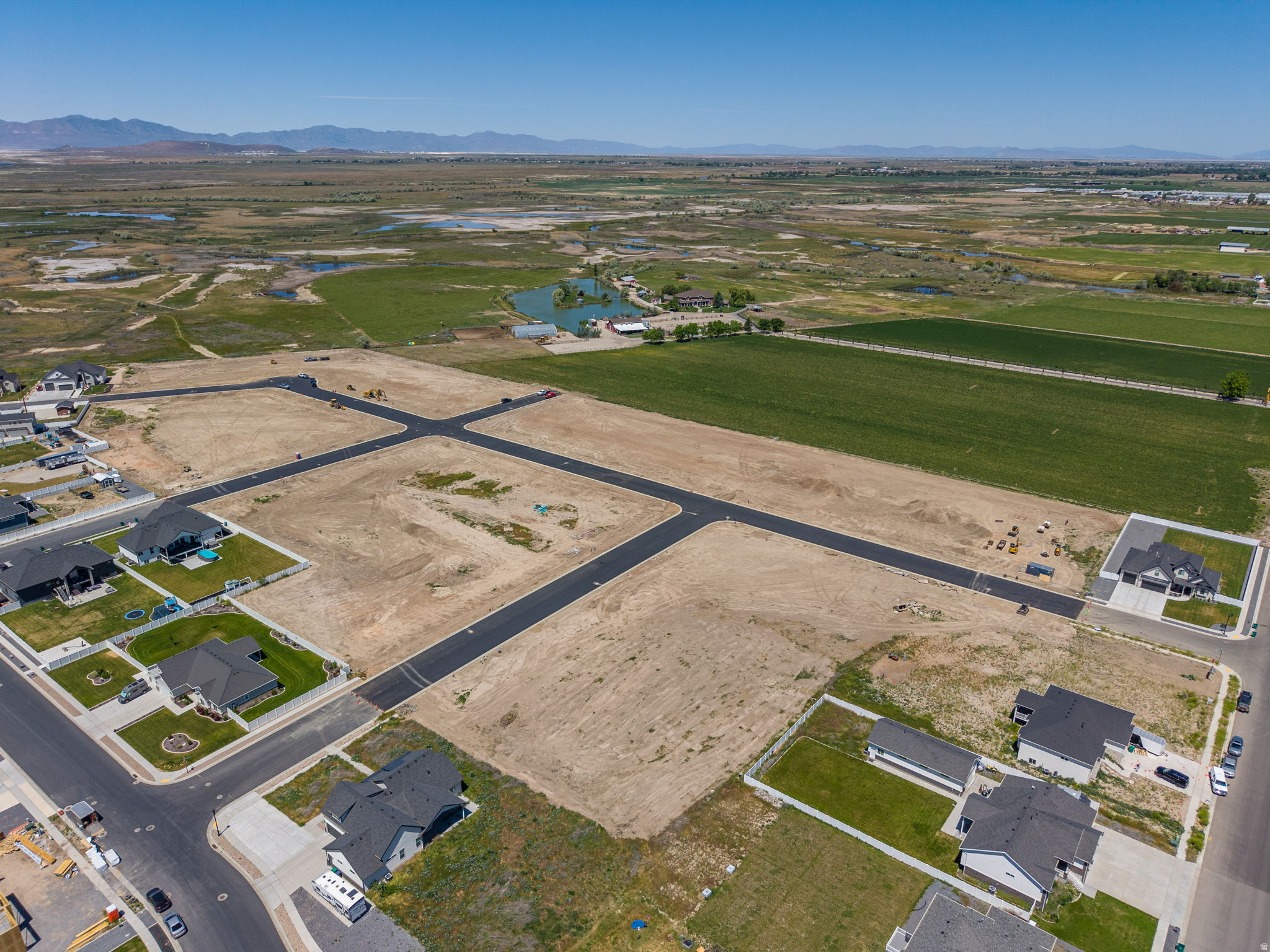 RAWSON RANCH - Land