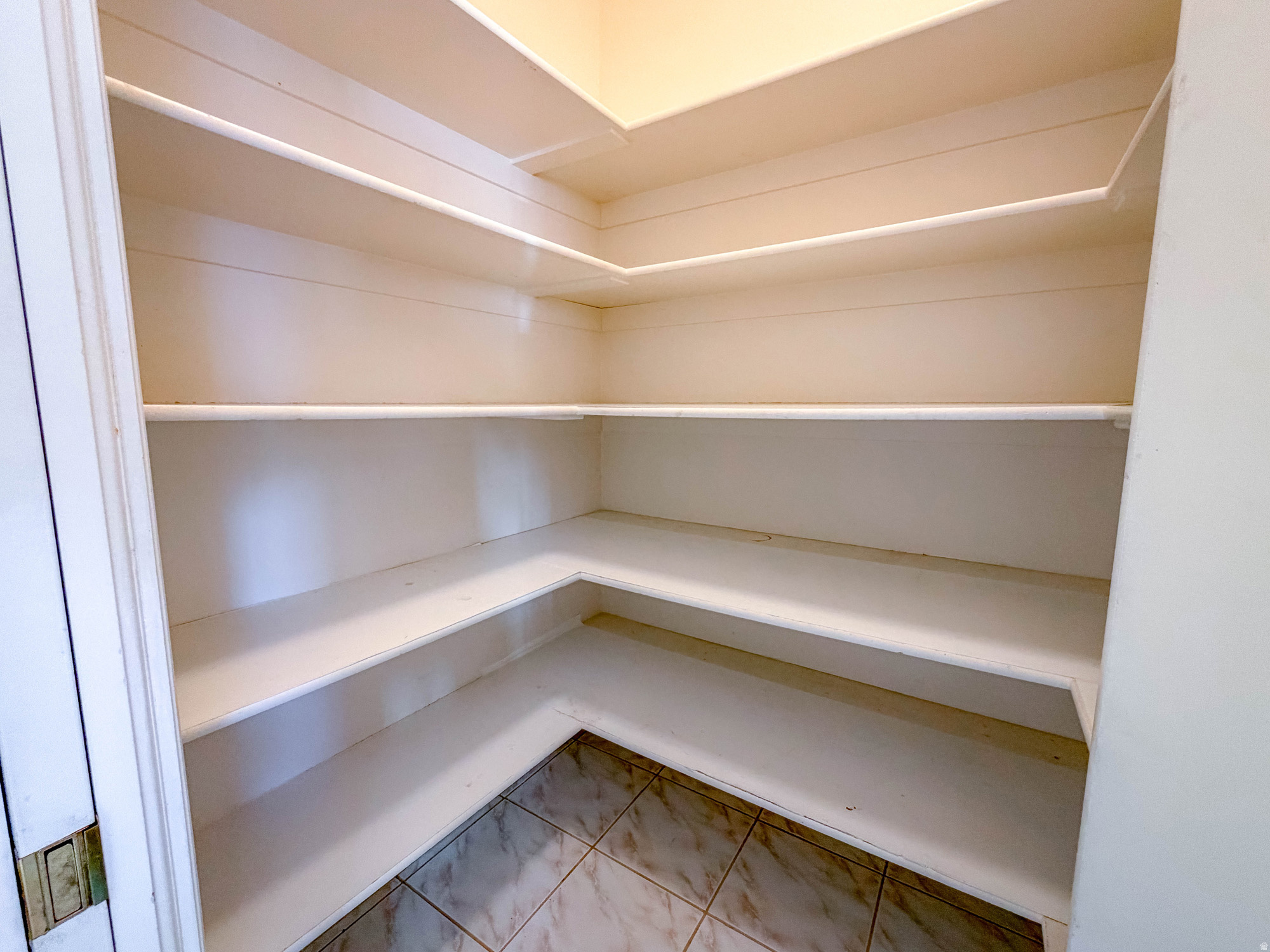 BOULDERS - Residential