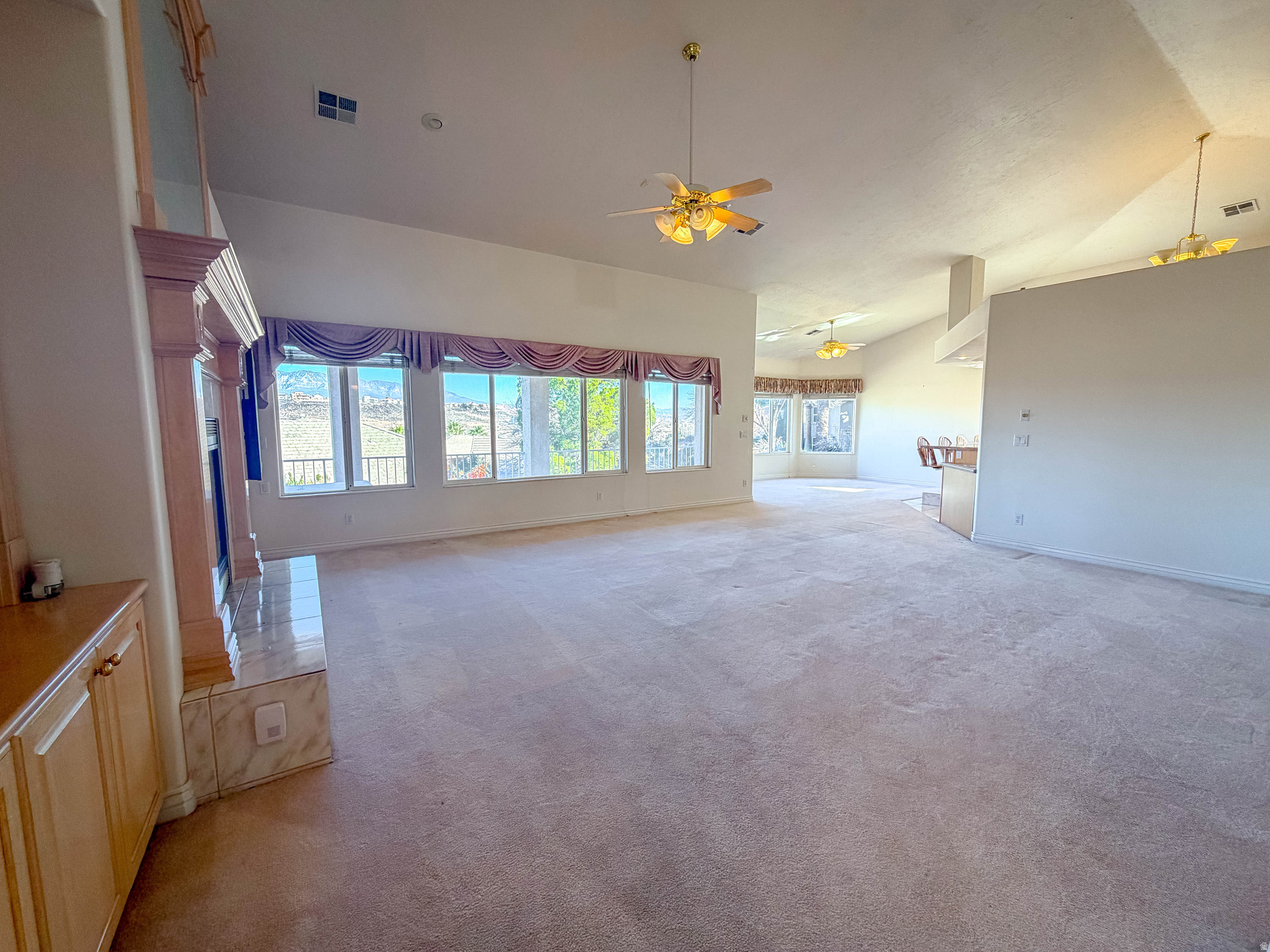 BOULDERS - Residential