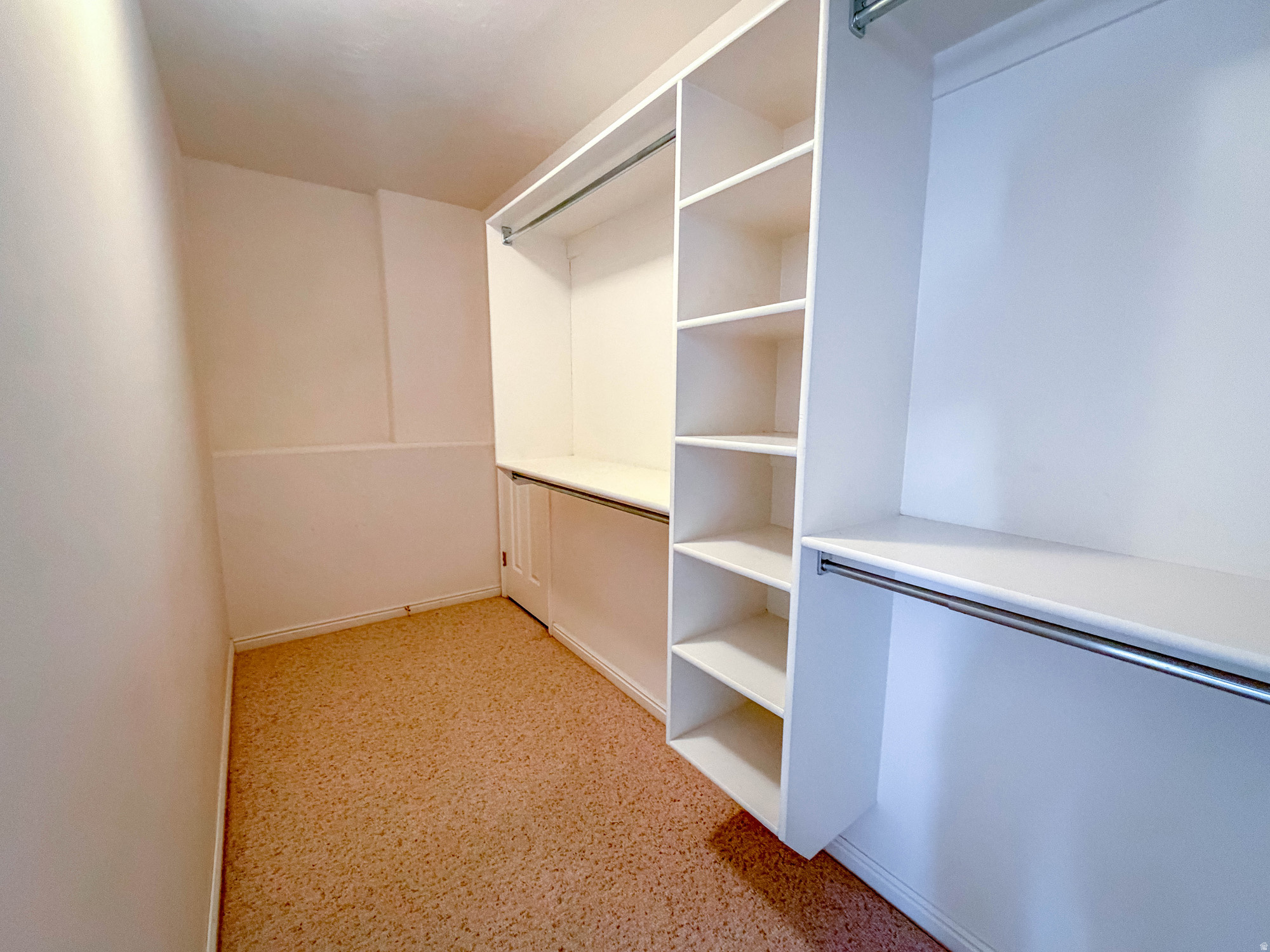 BOULDERS - Residential