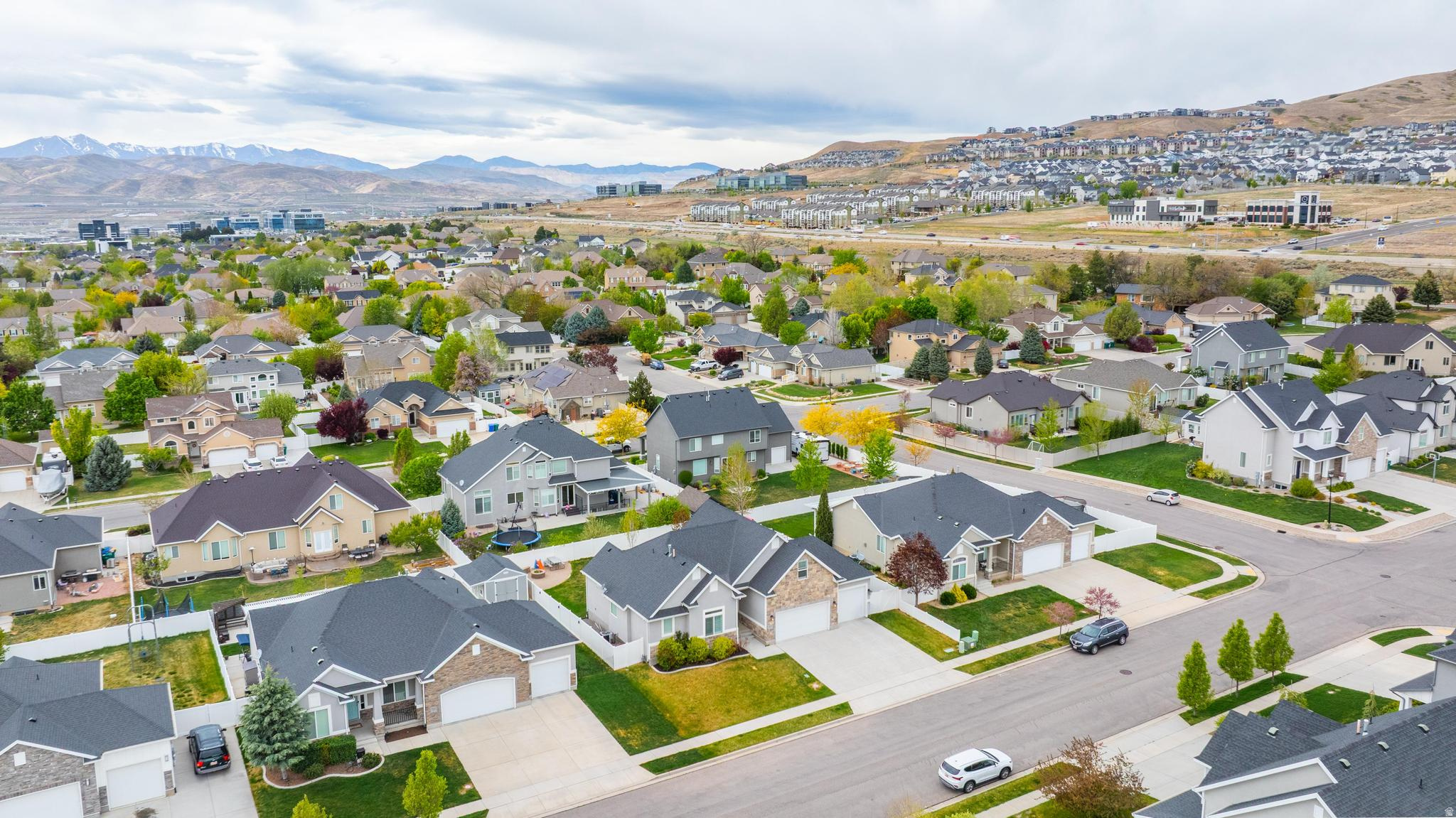 RIDGE - Residential