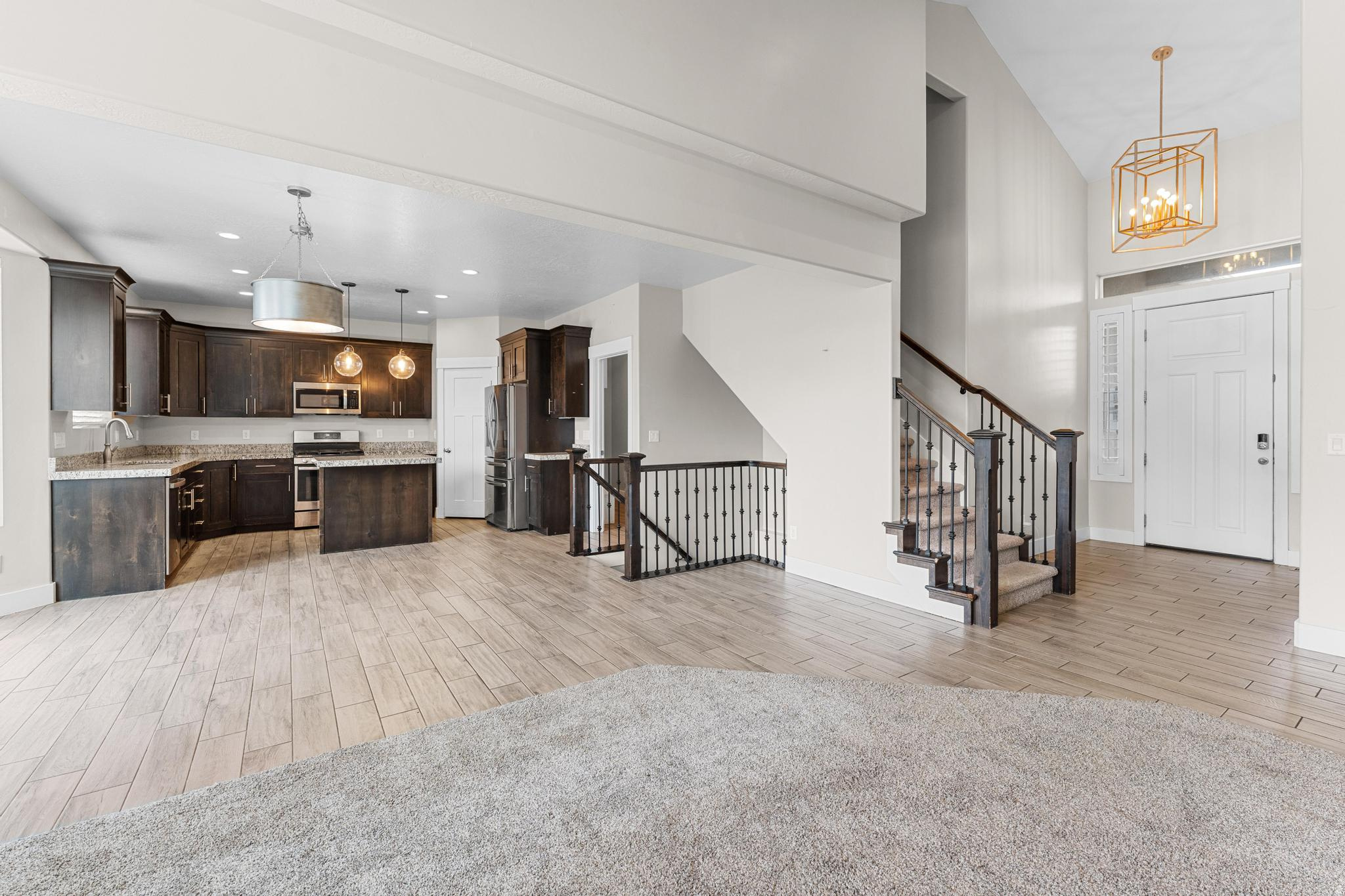 RIDGE - Residential