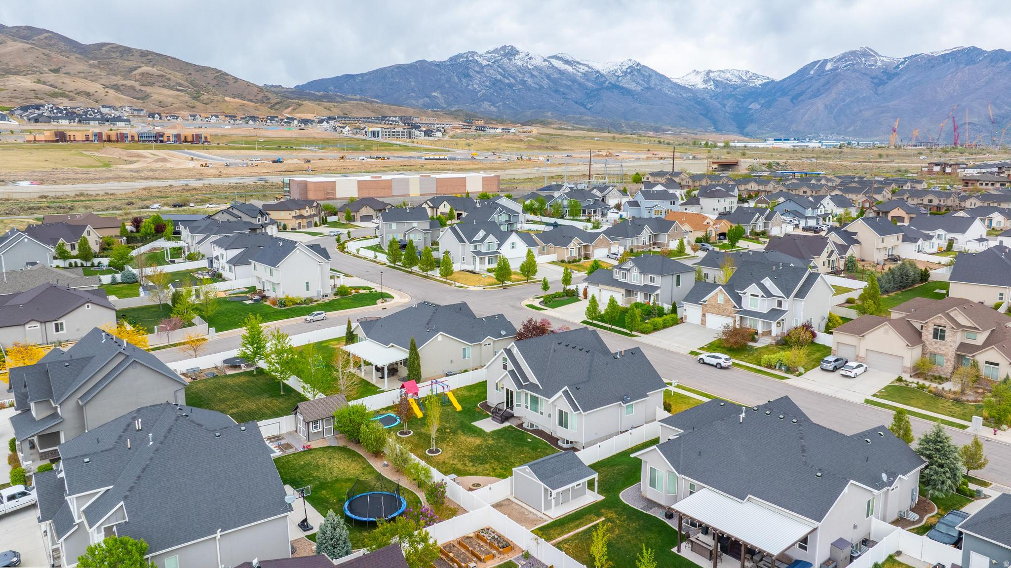 RIDGE - Residential