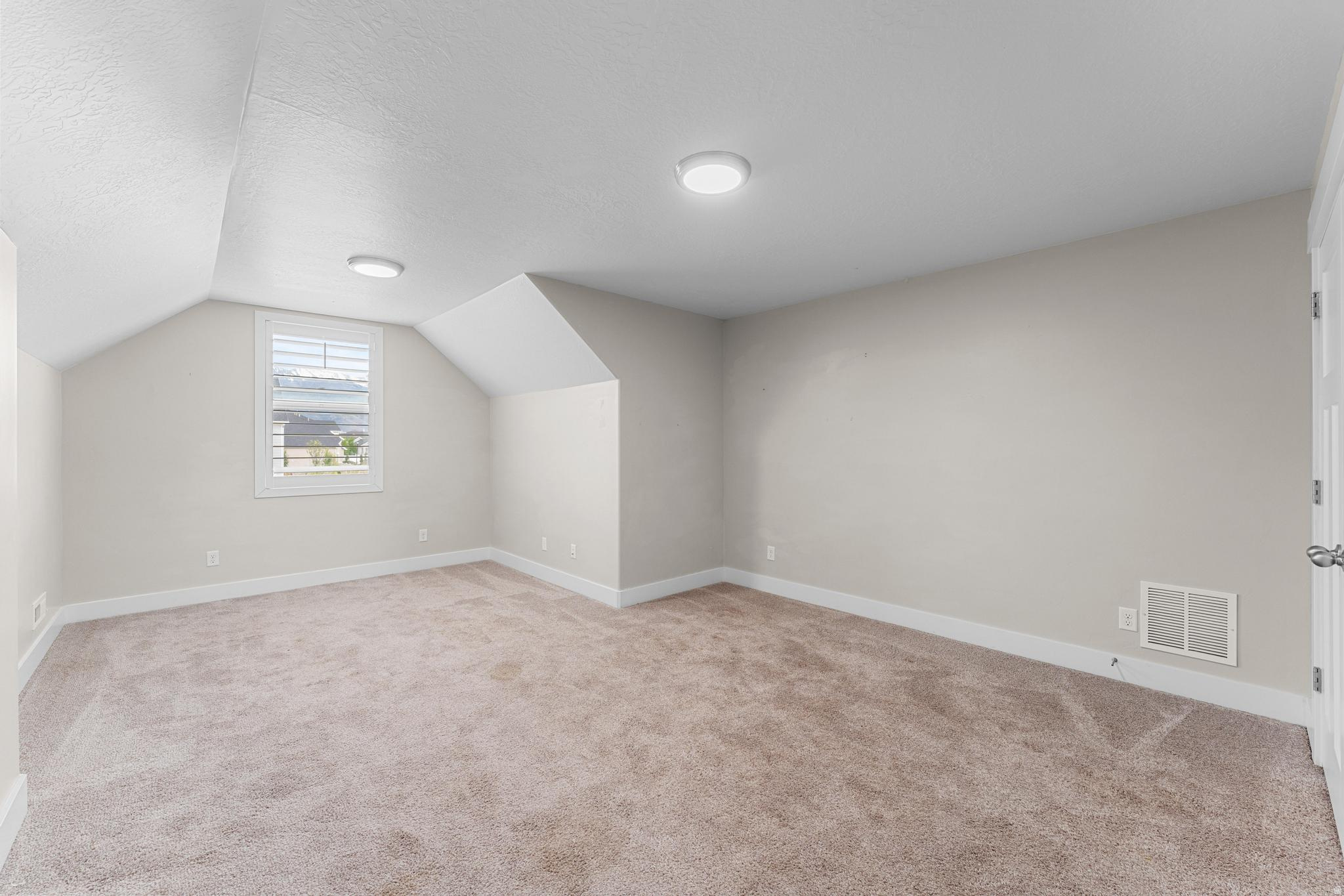 RIDGE - Residential