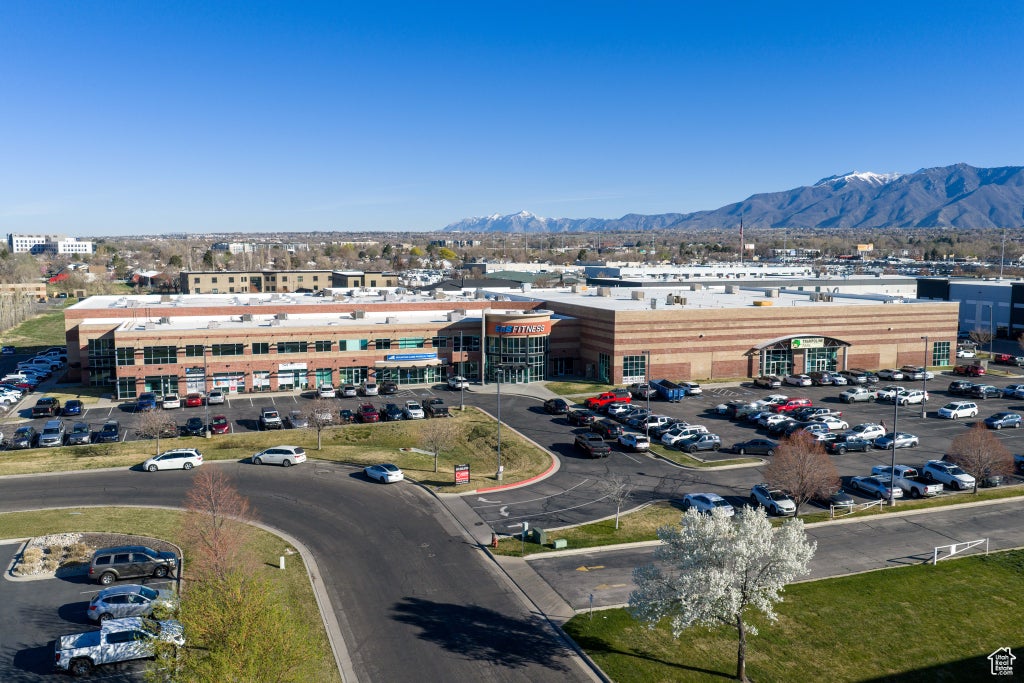 Photo of 1188 W SPORTSPLEX DR, Kaysville, UT 84037 (MLS # 2145172)