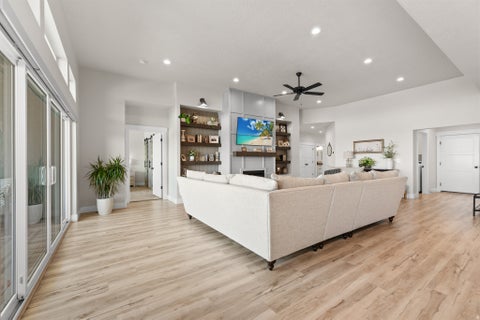 Tiny photo for 1433 N ORCHARD RIDGE LANE LN, Kaysville, UT 84037 (MLS # 2176972)