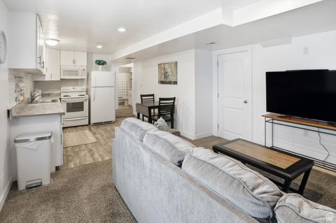 Tiny photo for 588 W 1720 S, Provo, UT 84601 (MLS # 2118207)