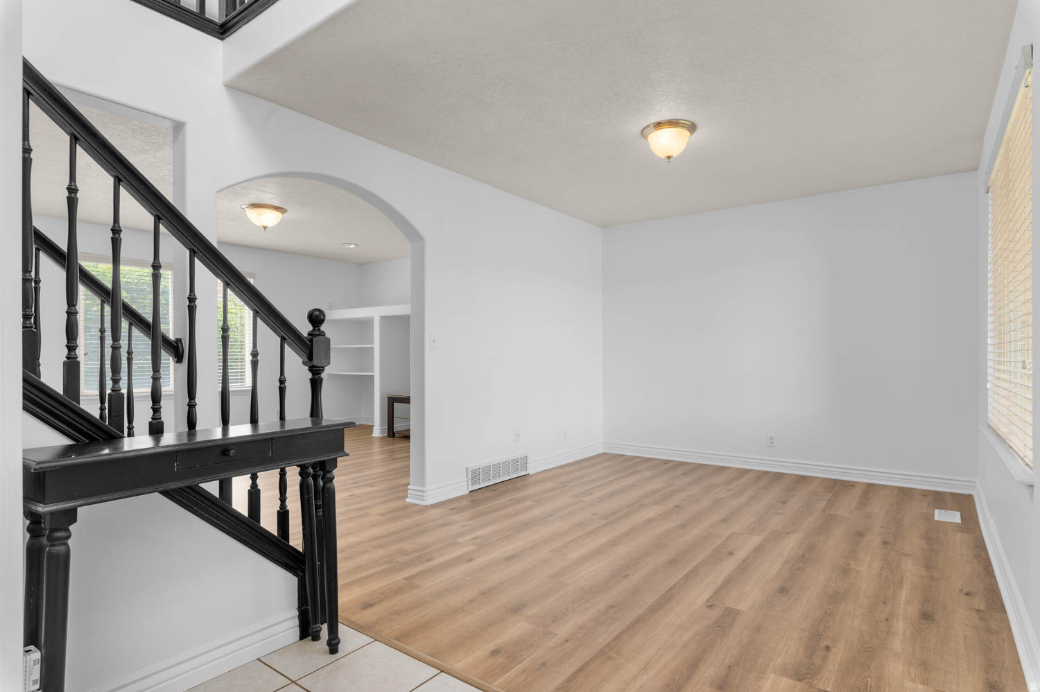 WALLER LANE - Residential