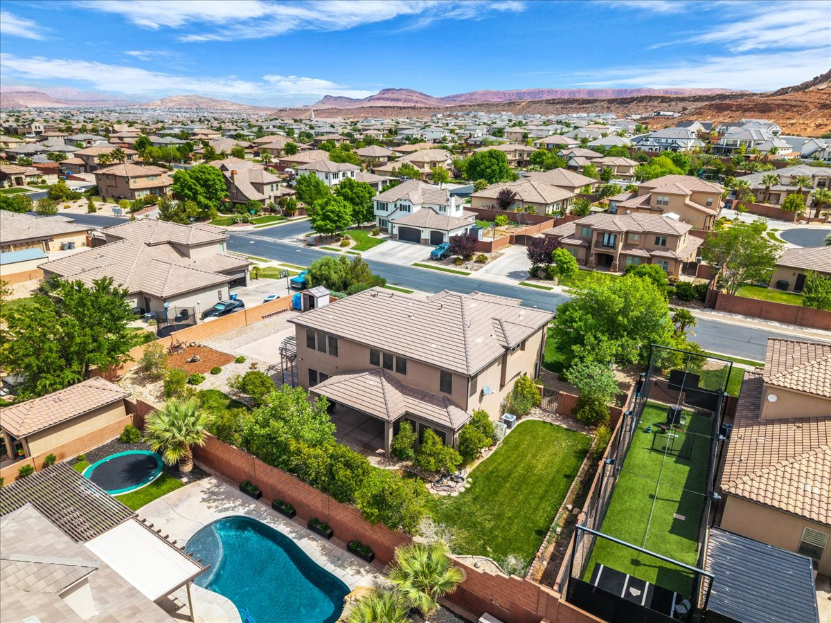 SUN VALLEY EST 10 - Residential