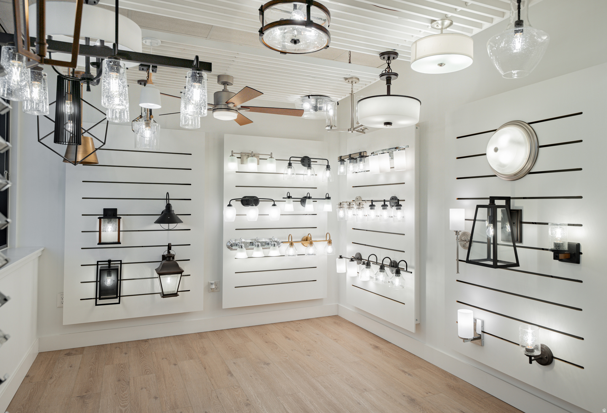 DAYBREAK - Residential