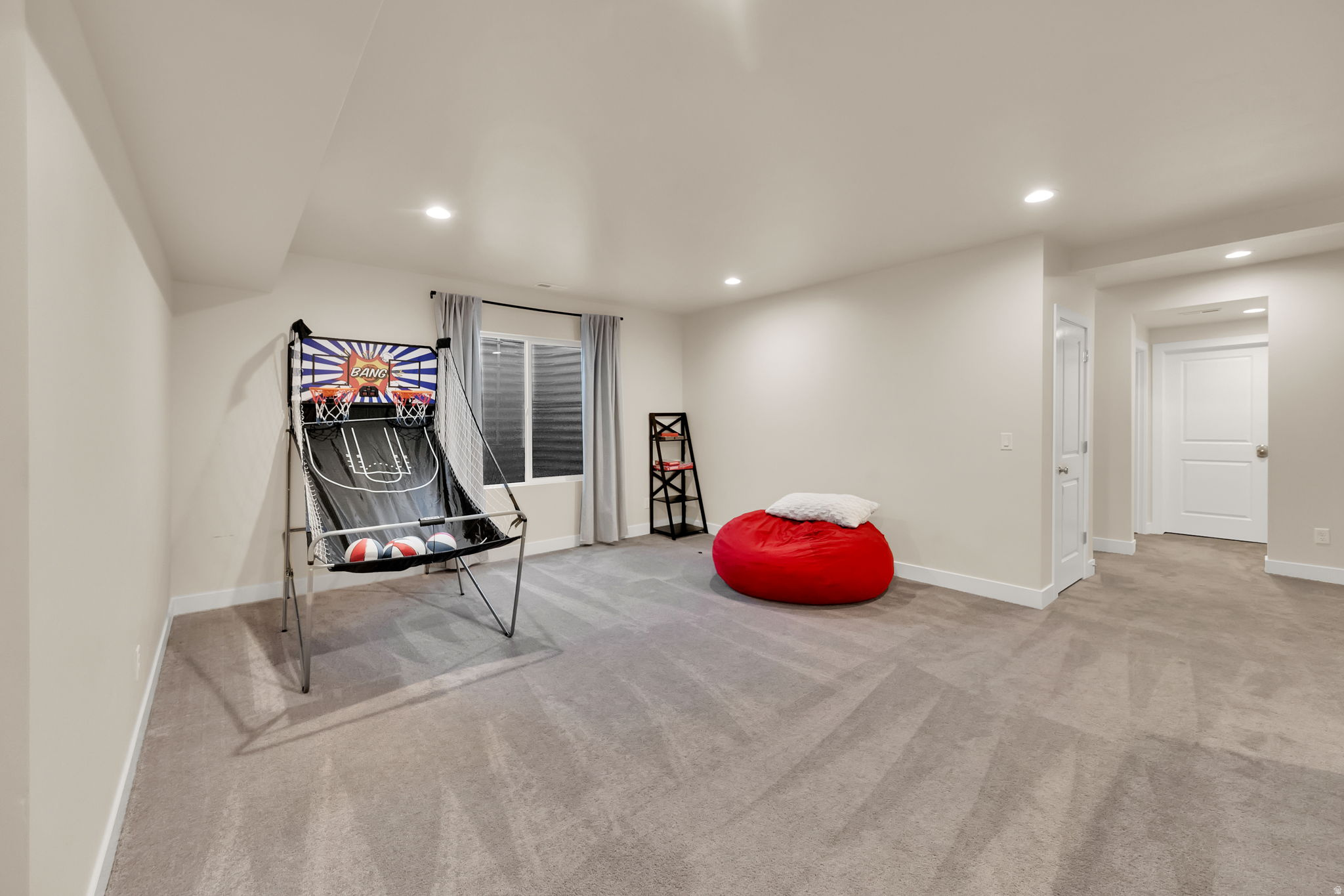 TOLL BROTHERS - SYCAMORE GLEN - Residential Lease