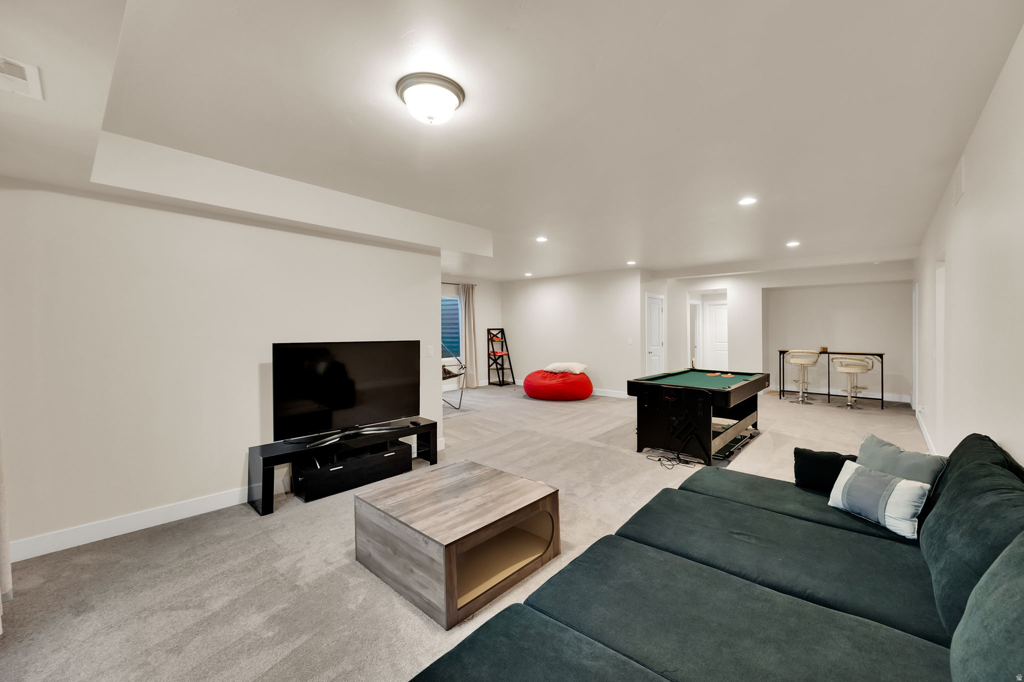 TOLL BROTHERS - SYCAMORE GLEN - Residential Lease