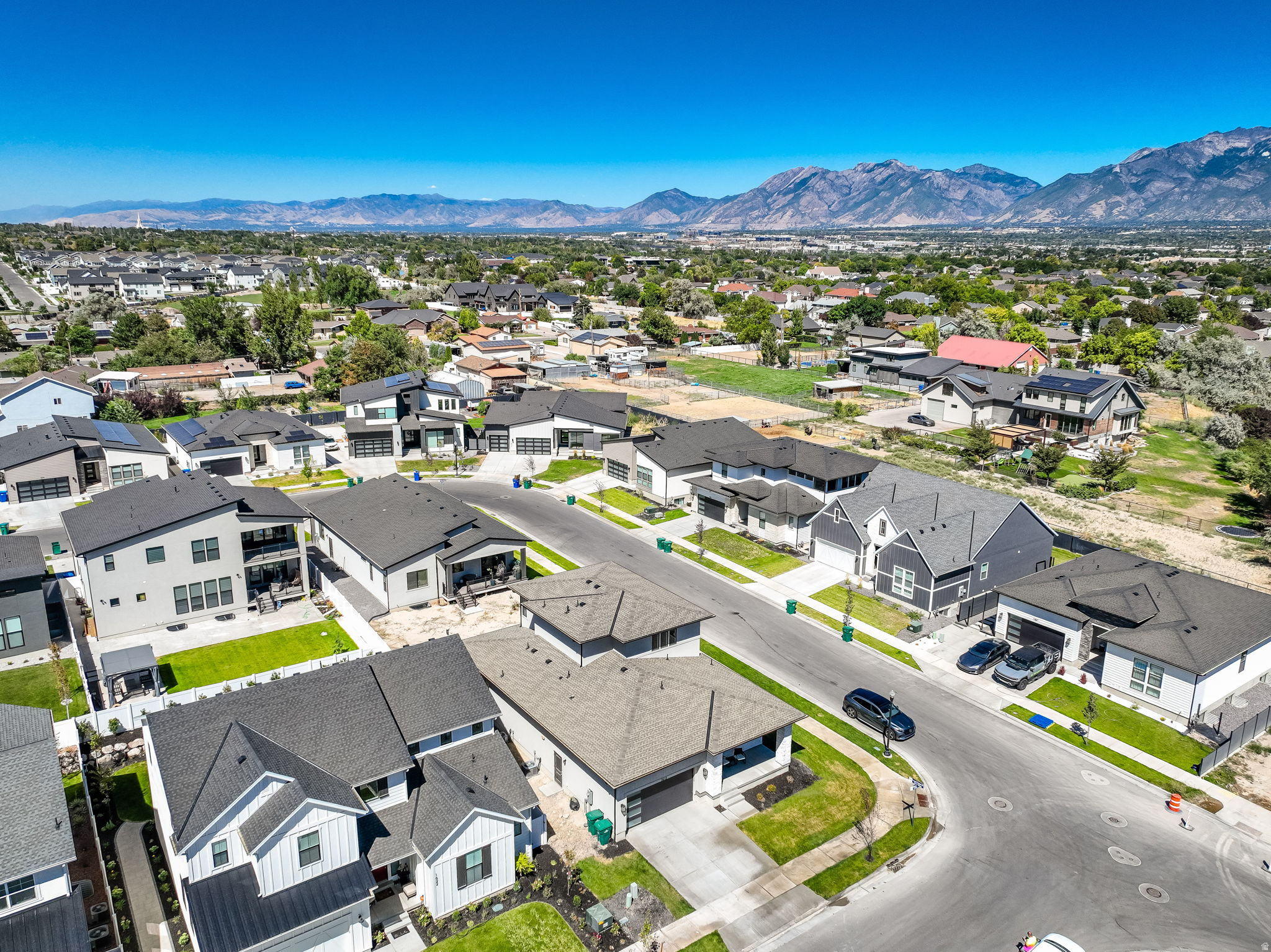 TOLL BROTHERS - SYCAMORE GLEN - Residential Lease