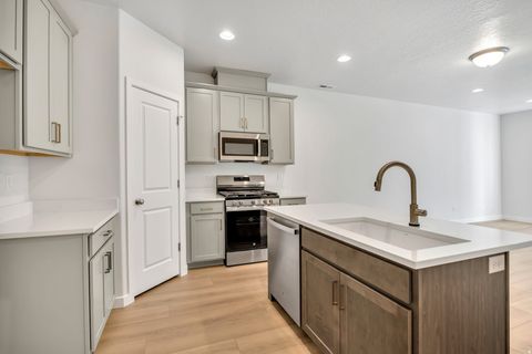 Tiny photo for 762 W 520 S #425, American Fork, UT 84003 (MLS # 2142888)