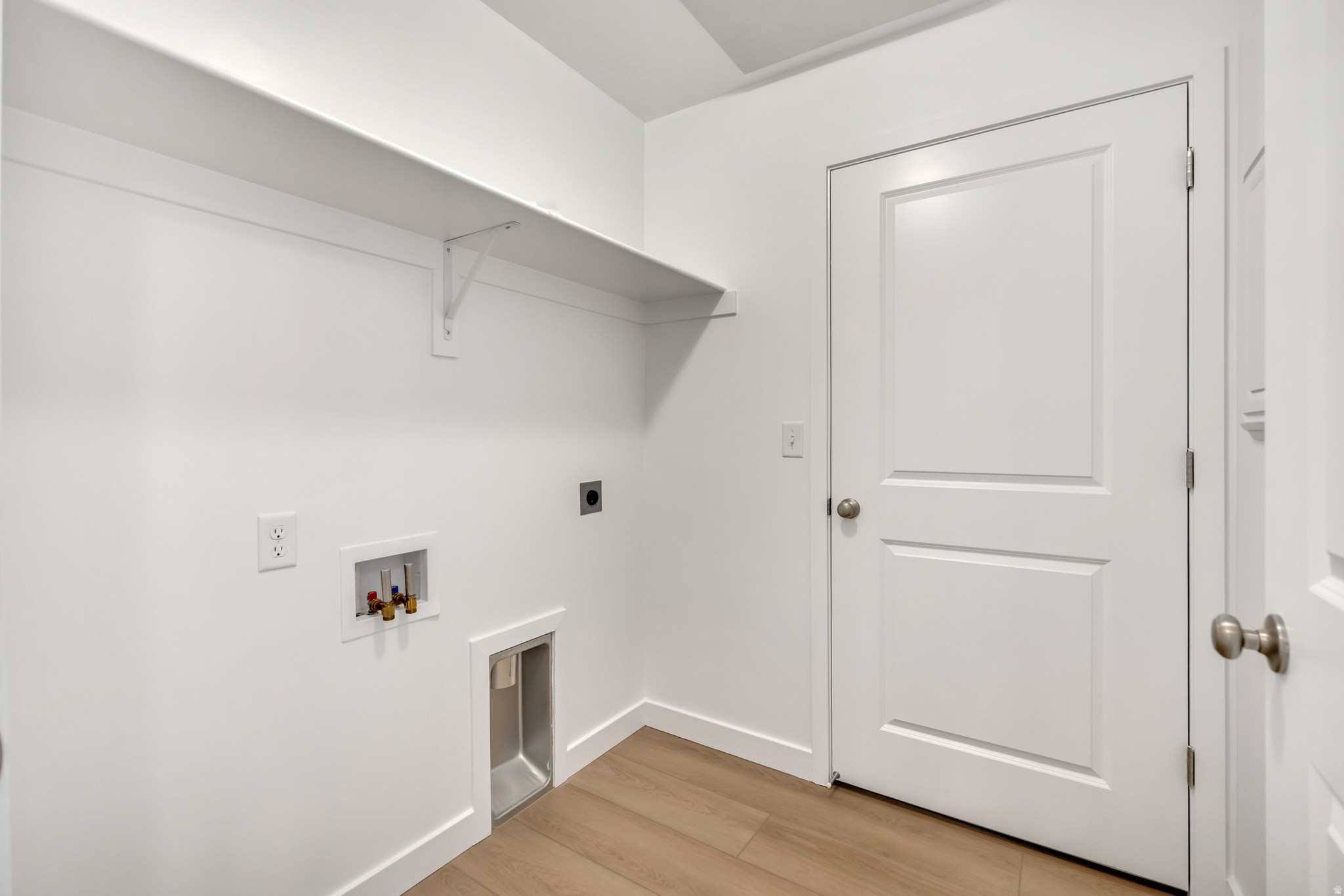 MEADOWBROOK - Residential