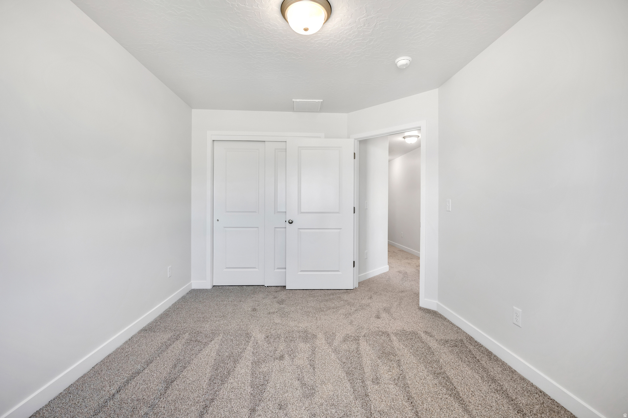 MEADOWBROOK - Residential